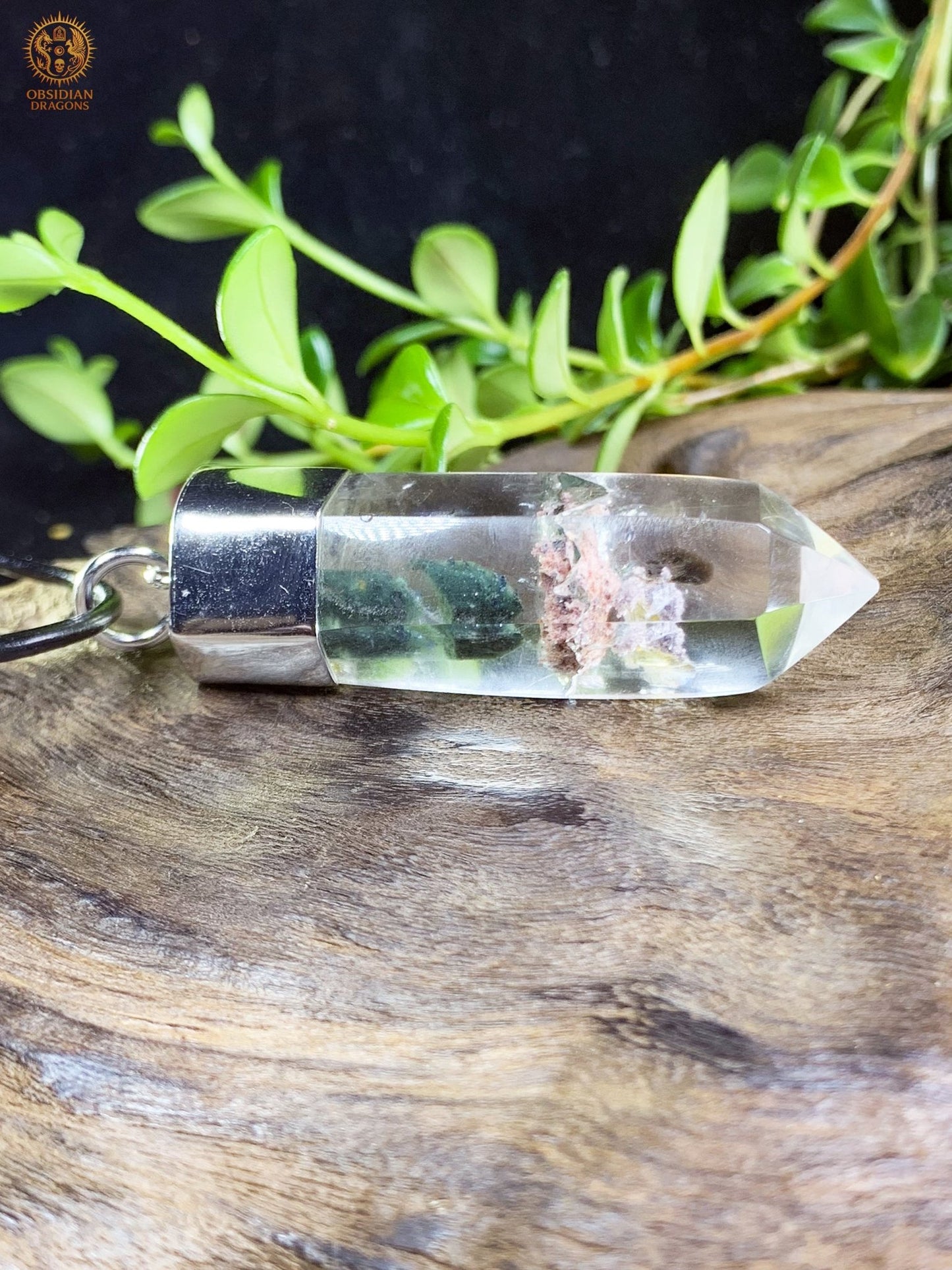 Pendentif Pointe de Cristal – Quartz Jardin – Forêt Intérieure | obsidian dragons