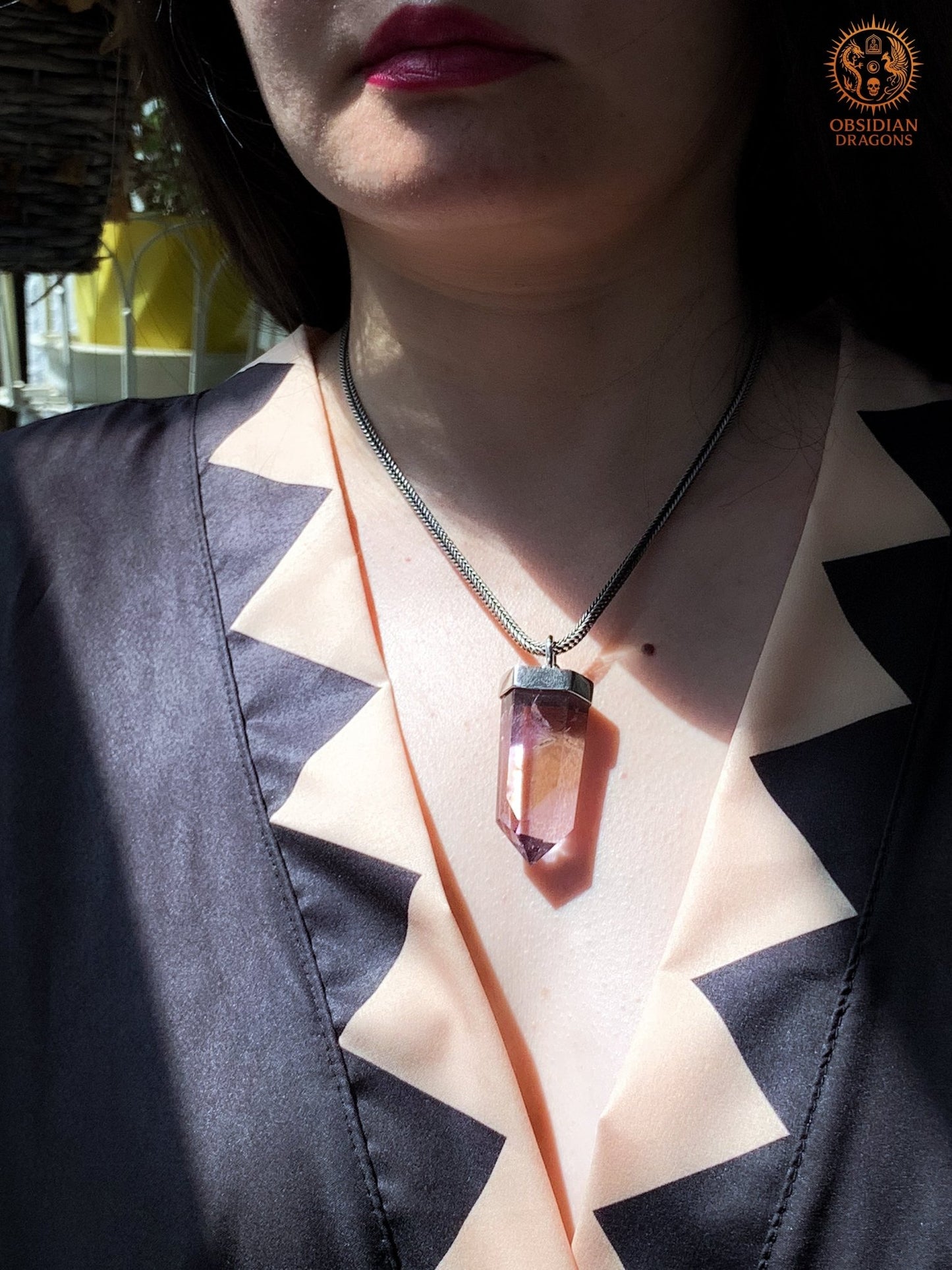 Pendentif Pointe de Cristal en Amétrine – Lame du Passage | obsidian dragons
