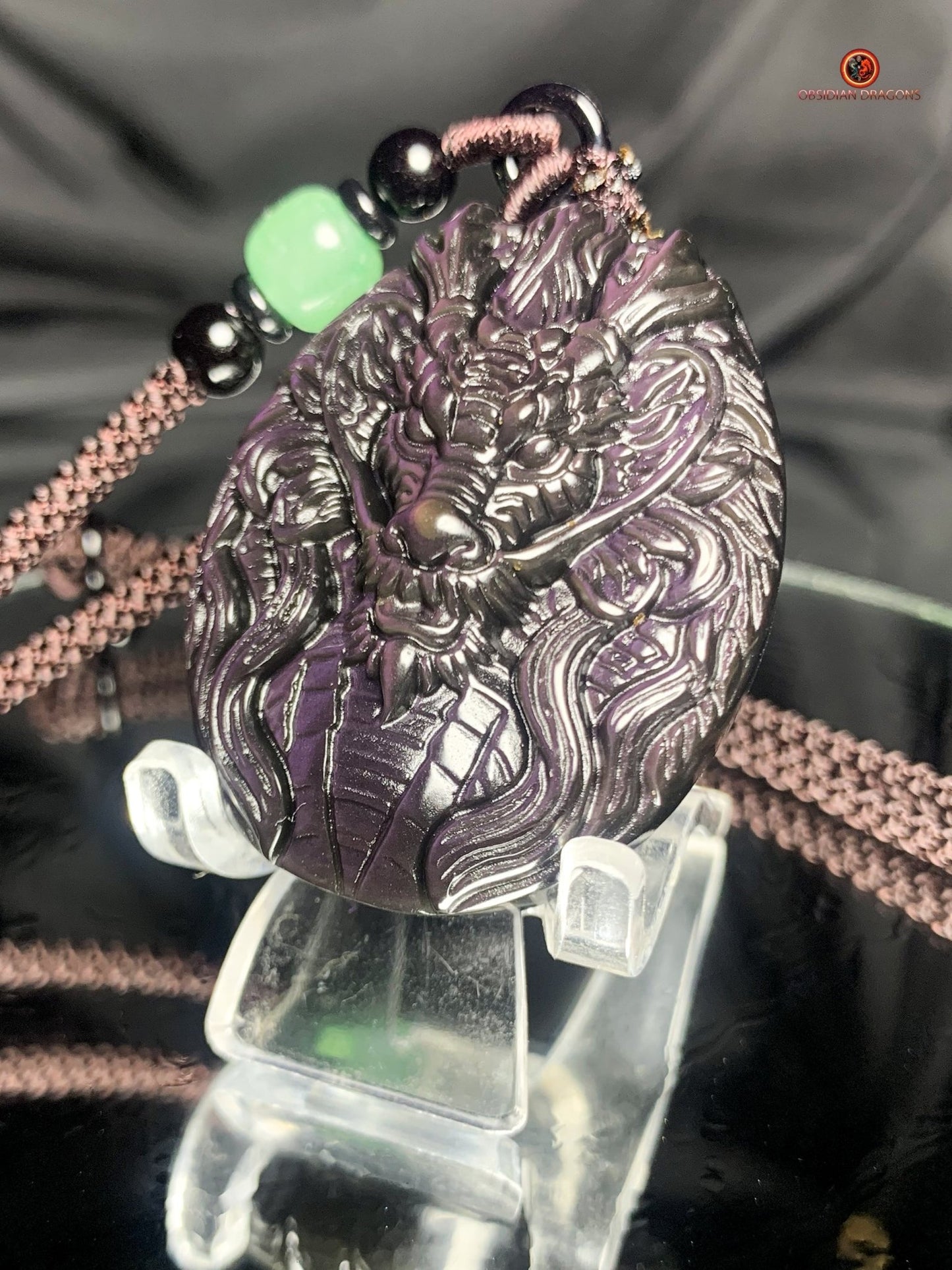 Pendentif dragon en obsidienne œil céleste - emblème sacré | obsidian dragons