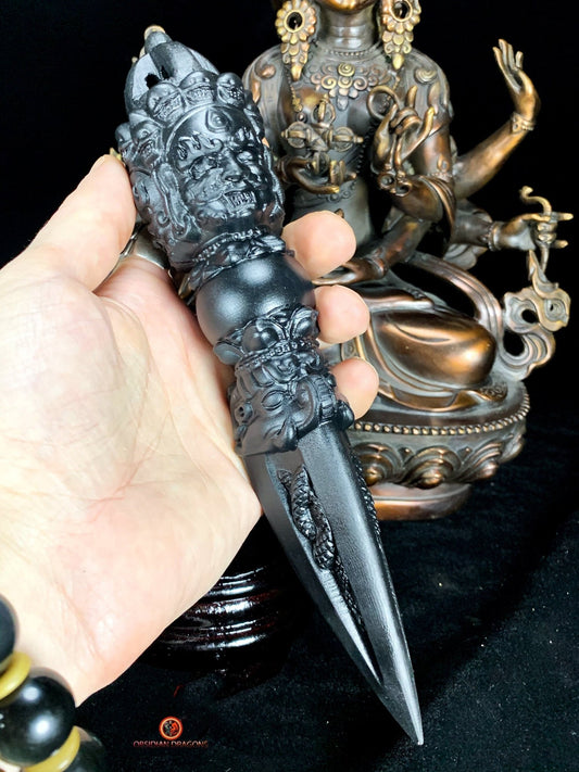 Phurba en obsidienne naturelle - Dague du bouddhisme tantrique | obsidian dragons