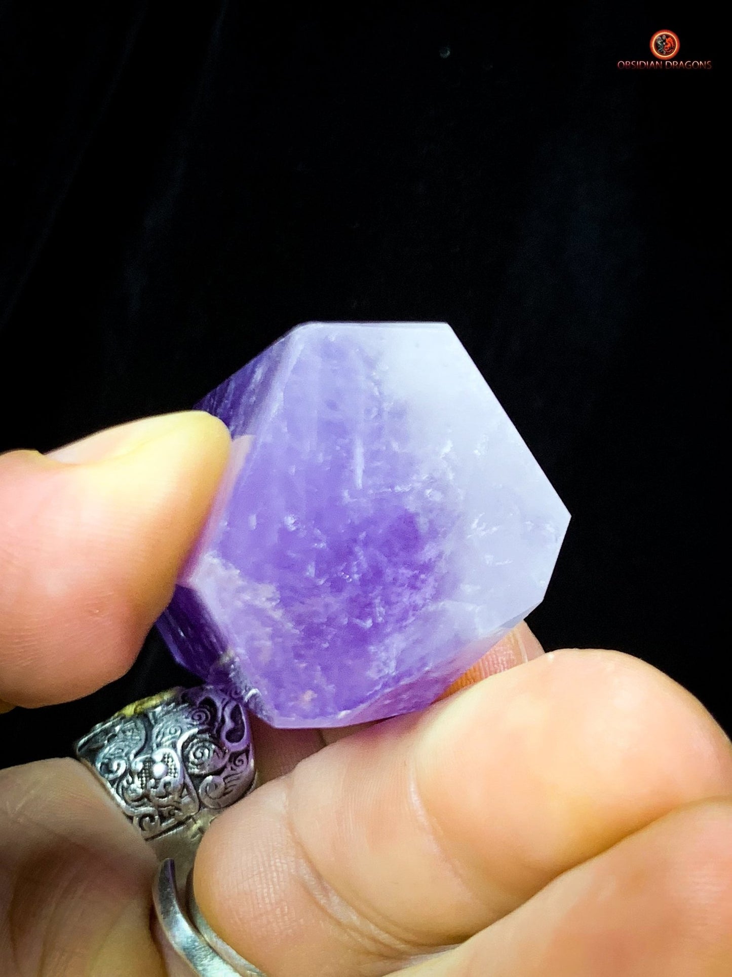 Pointe d’Améthyste Naturelle – Améthyste du Brésil - 9,9cm de haut | obsidian dragons