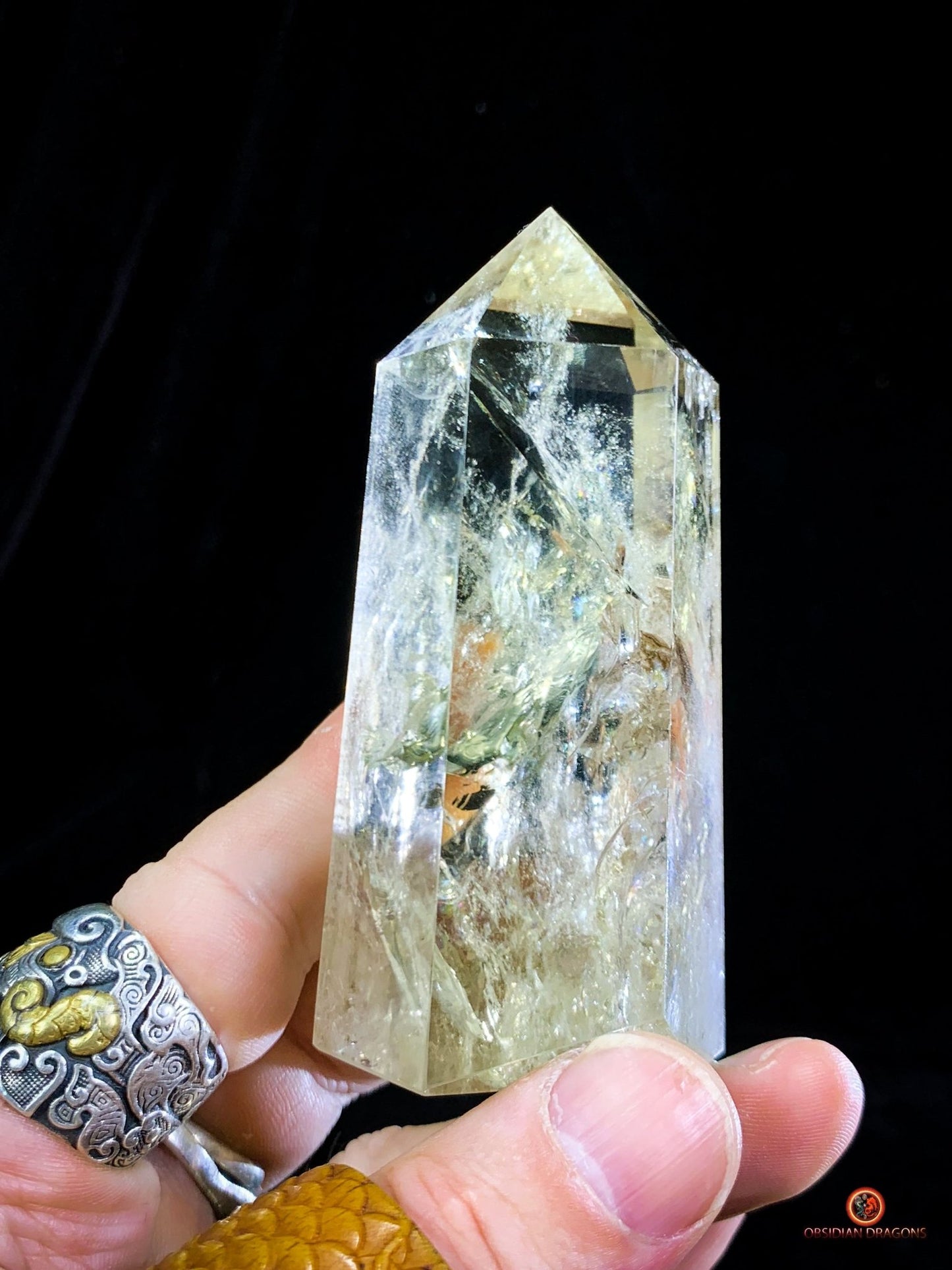 Pointe de Citrine Naturelle – Lumière & inclusions Arc-en-ciel - obsidian dragons