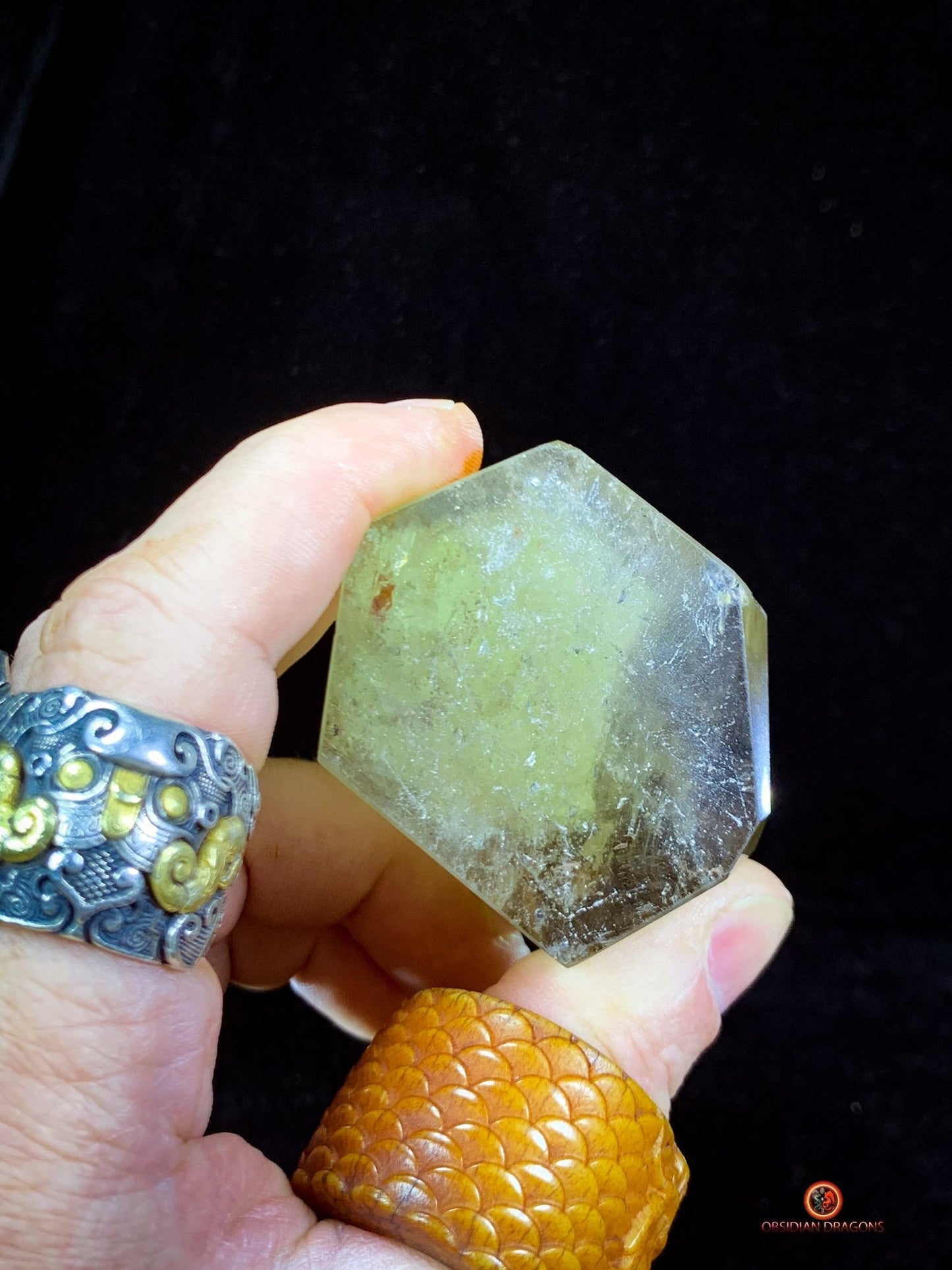 Pointe de Citrine naturelle – Chevrons fumés & Arc-en-ciel | obsidian dragons
