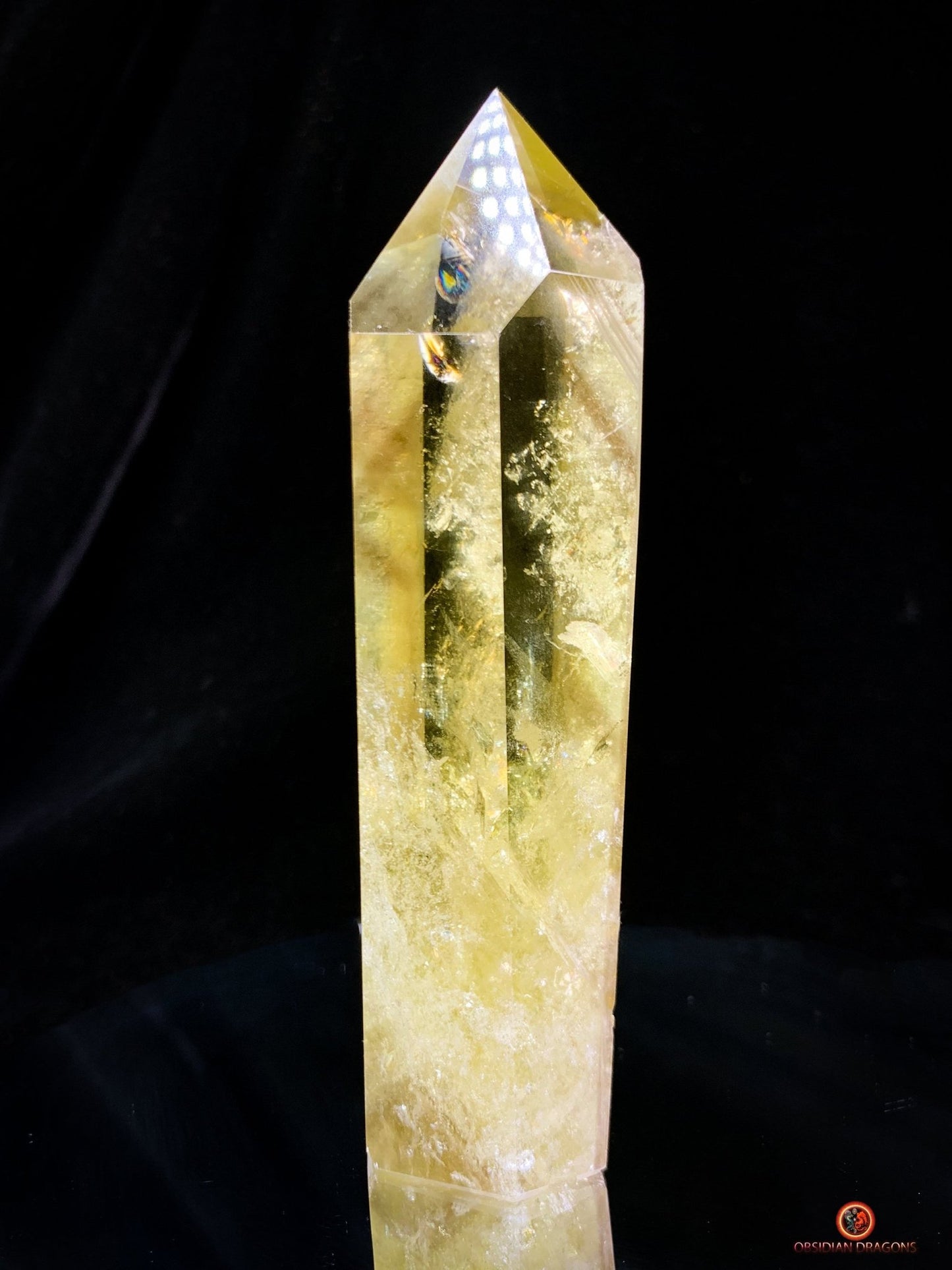 Pointe de Citrine naturelle – Fantômes fumés & Arc-en-ciel | obsidian dragons