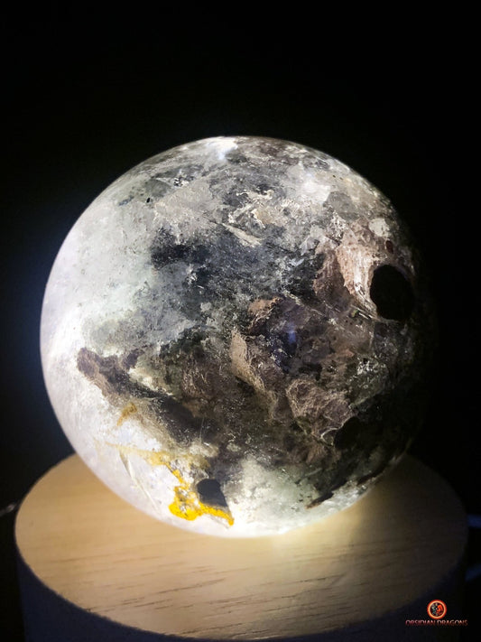 Sphère de Quartz Chlorite - Boule de Cristal - Quartz Jardin | obsidian dragons
