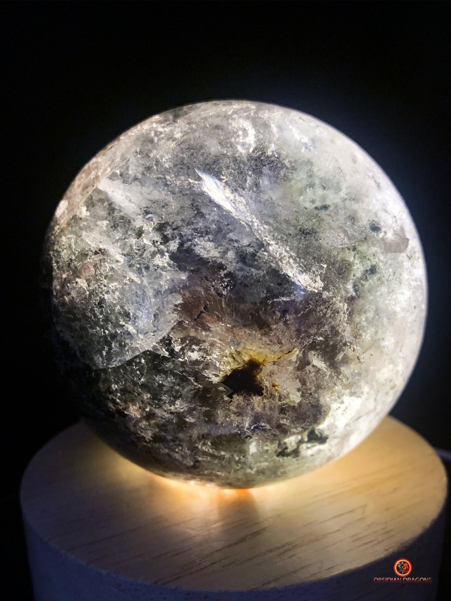 Sphère de Quartz Chlorite - Boule de Cristal - Quartz Jardin | obsidian dragons