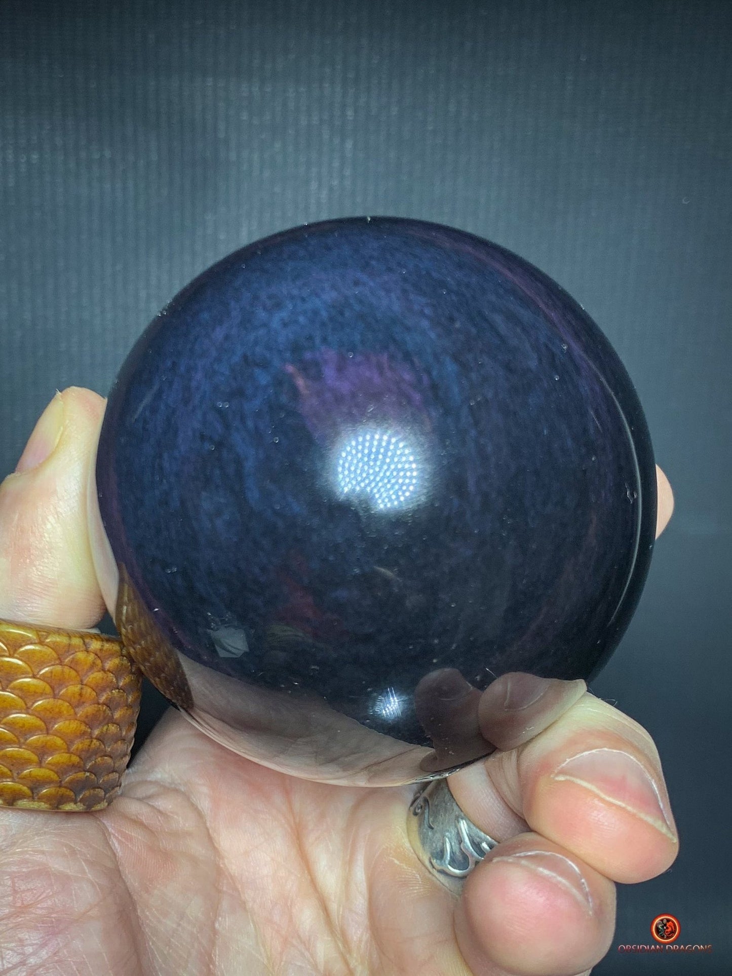 Sphère en obsidienne Mento Huichol - diamètre de 7.64cm - 0,518kg | obsidian dragons