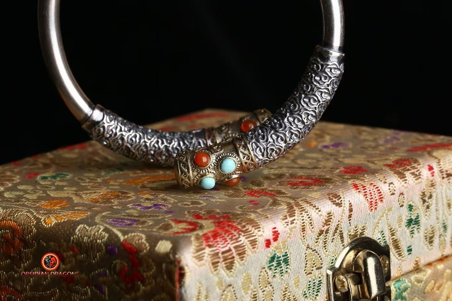 Bracelet bâton du roi singe- Force et courage