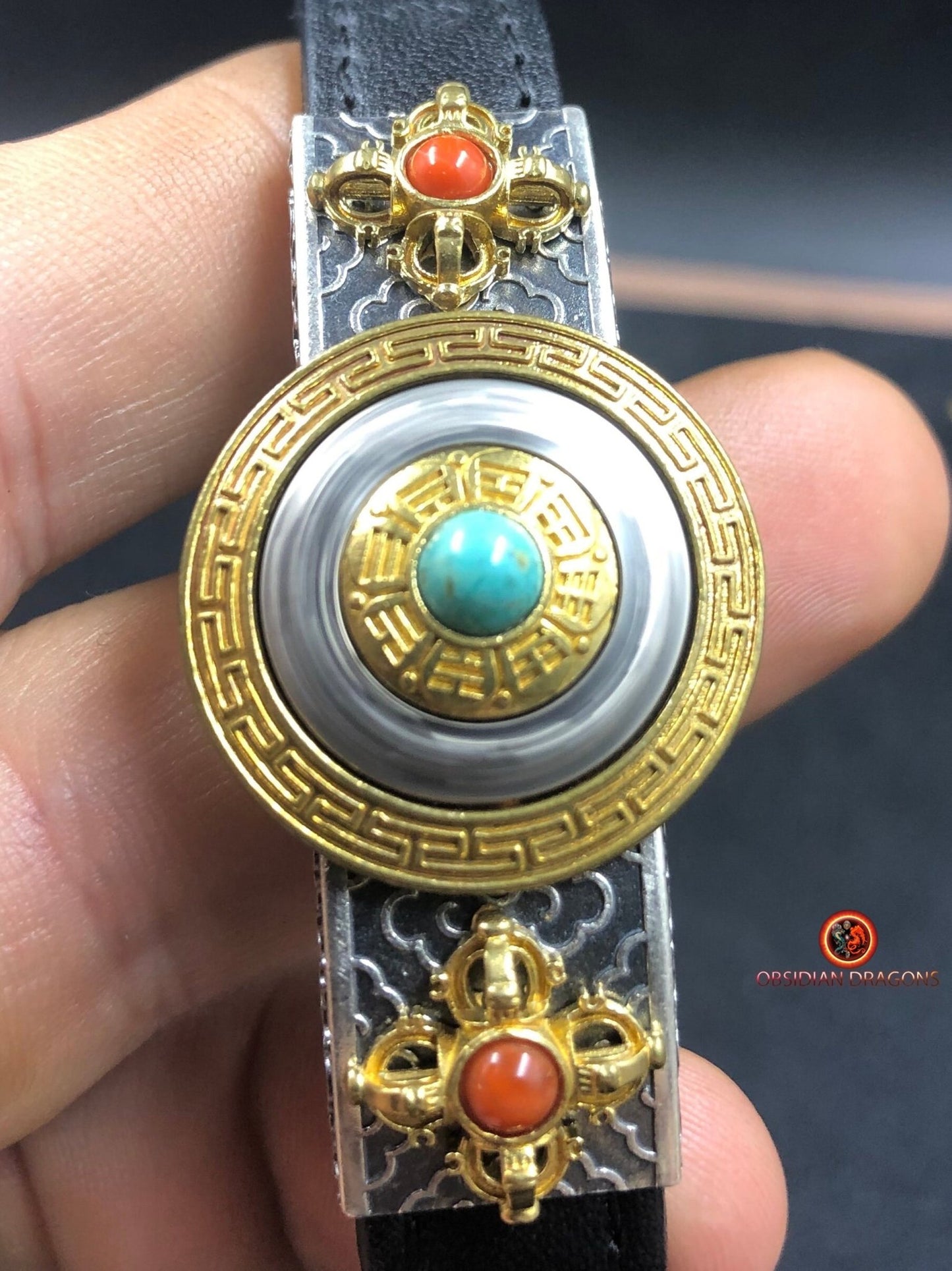 Bracelet Feng shui- Argent et cuir- Trigrammes Bagua | obsidian dragons