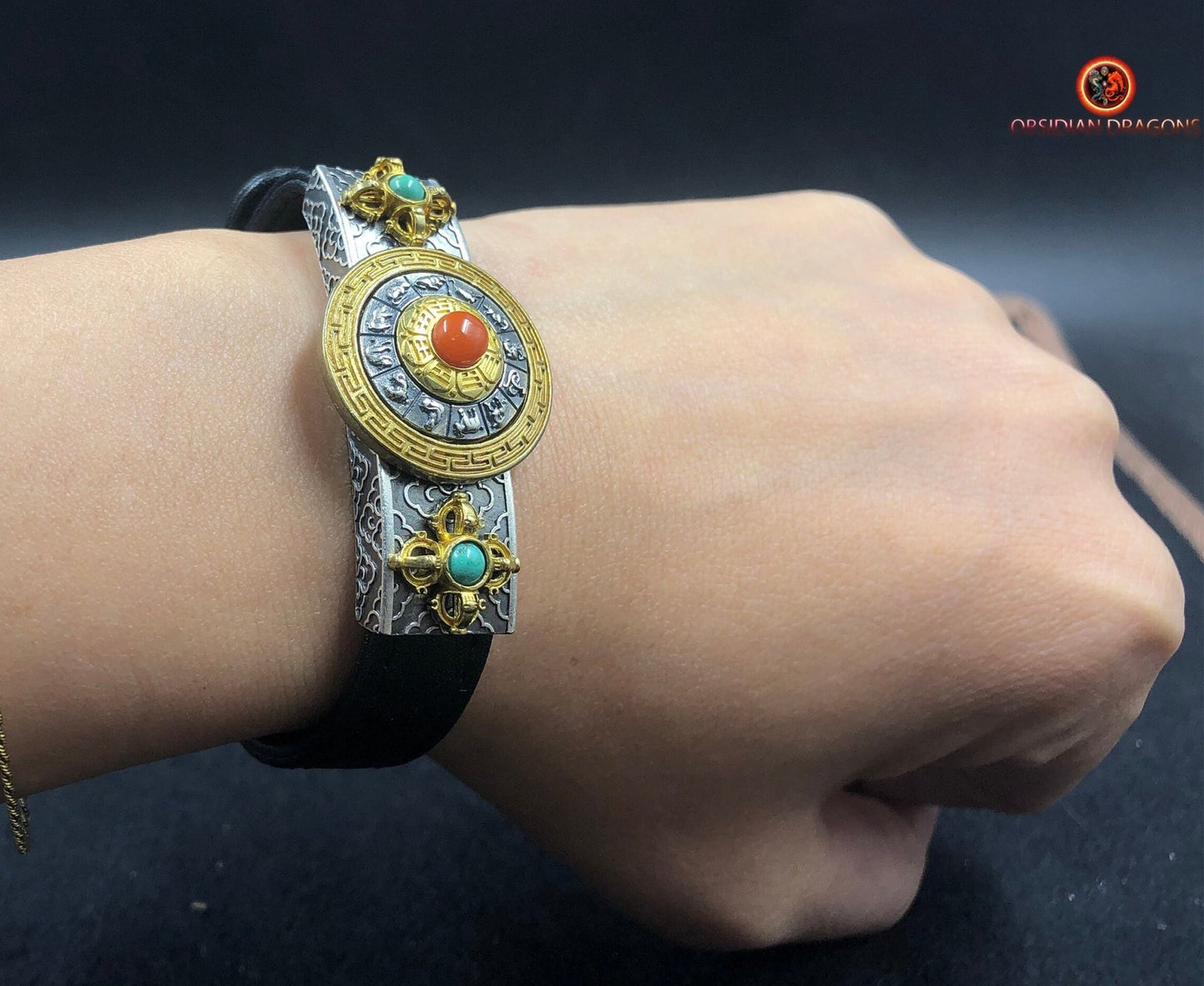 Bracelet Feng shui- Argent et cuir- Trigrammes Bagua | obsidian dragons