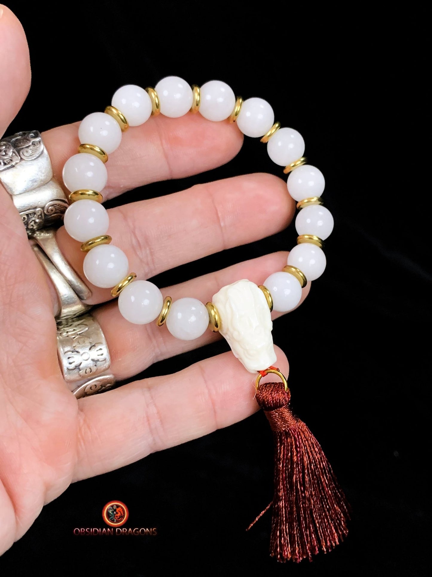 Bracelet en jade blanc- protection du dragon | obsidian dragons