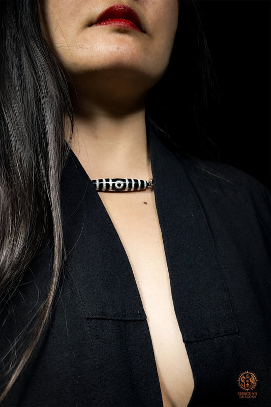 Collier DZI à 3 yeux – perle du ciel tibétaine authentique - obsidian dragons