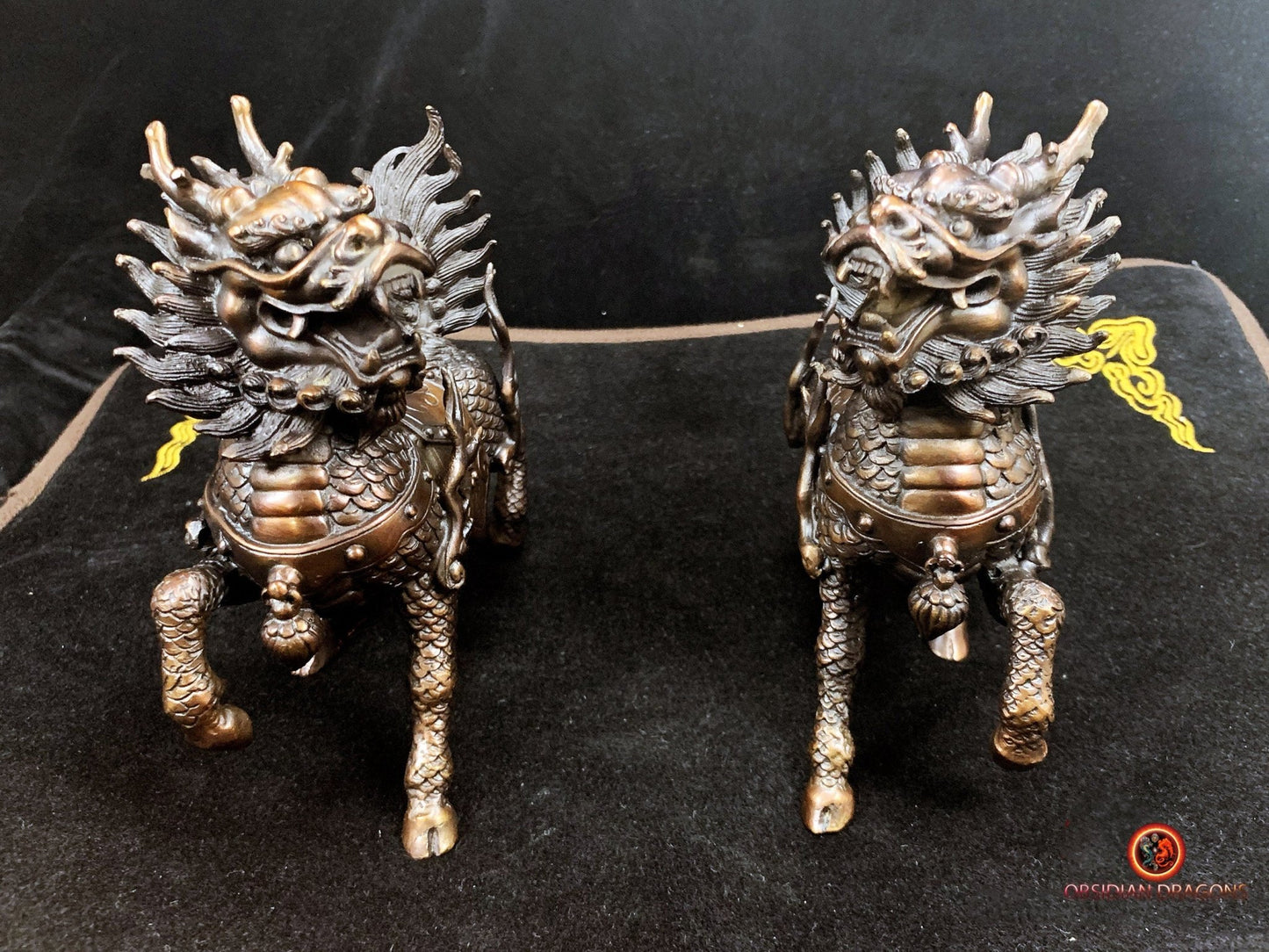 Couple de Qilin en bronze - protection Feng Shui | obsidian dragons