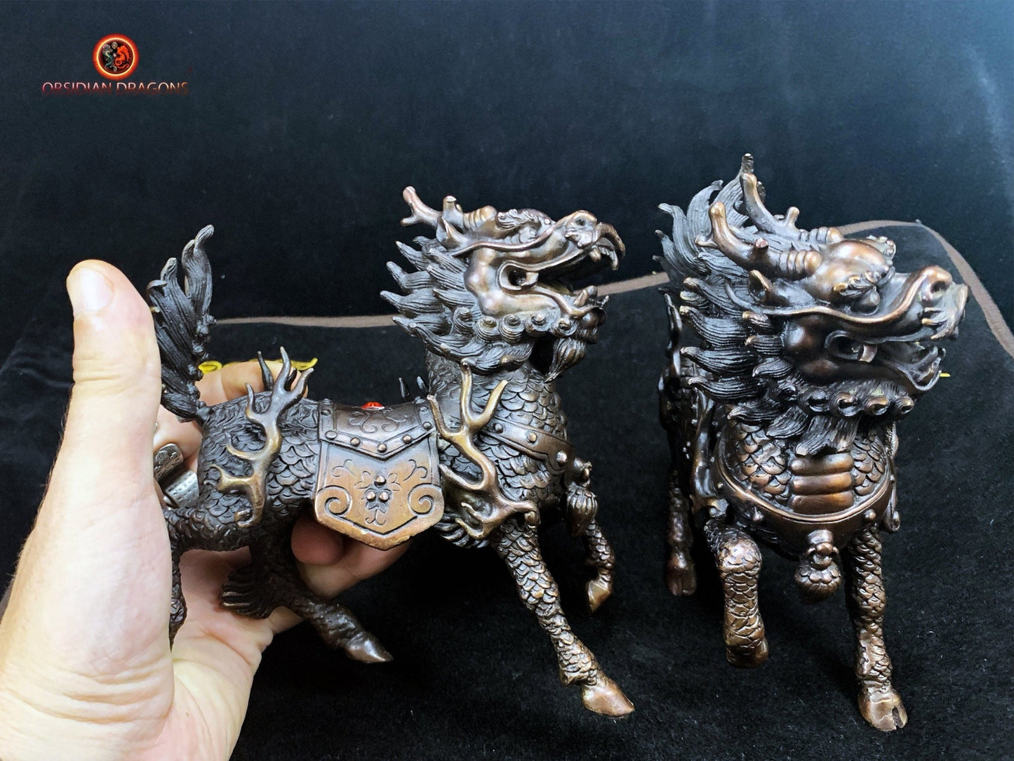 Couple de Qilin en bronze - protection Feng Shui | obsidian dragons