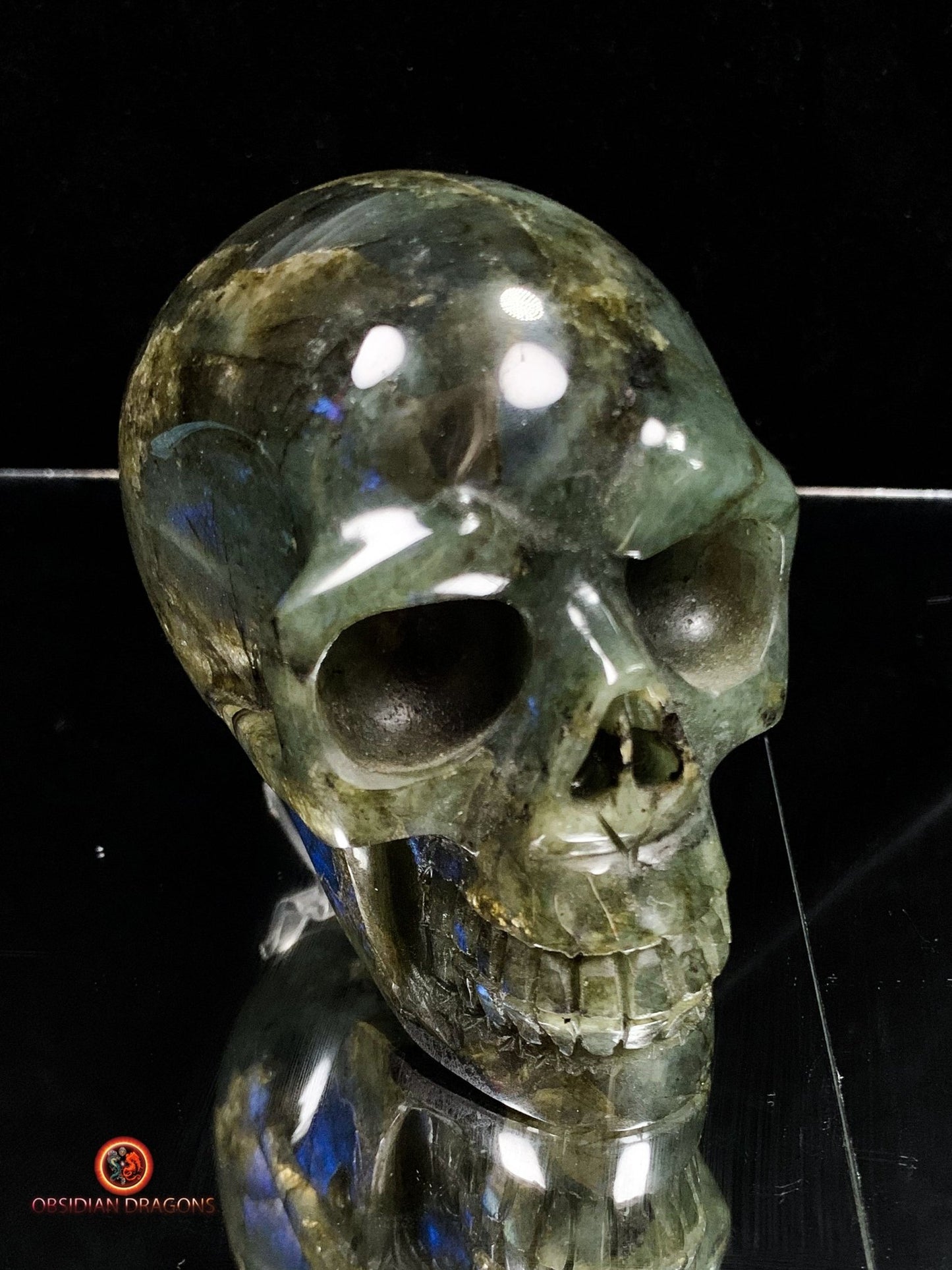 Crâne de cristal en labradorite naturelle - artisanal | obsidian dragons