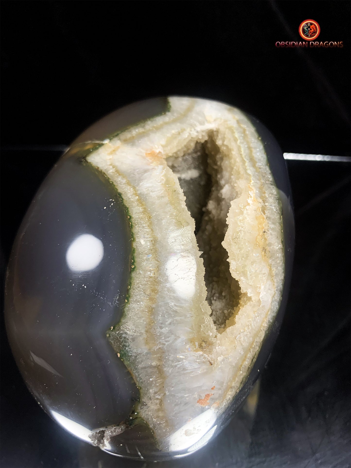 Grand crâne de cristal- Géode de quartz | obsidian dragons