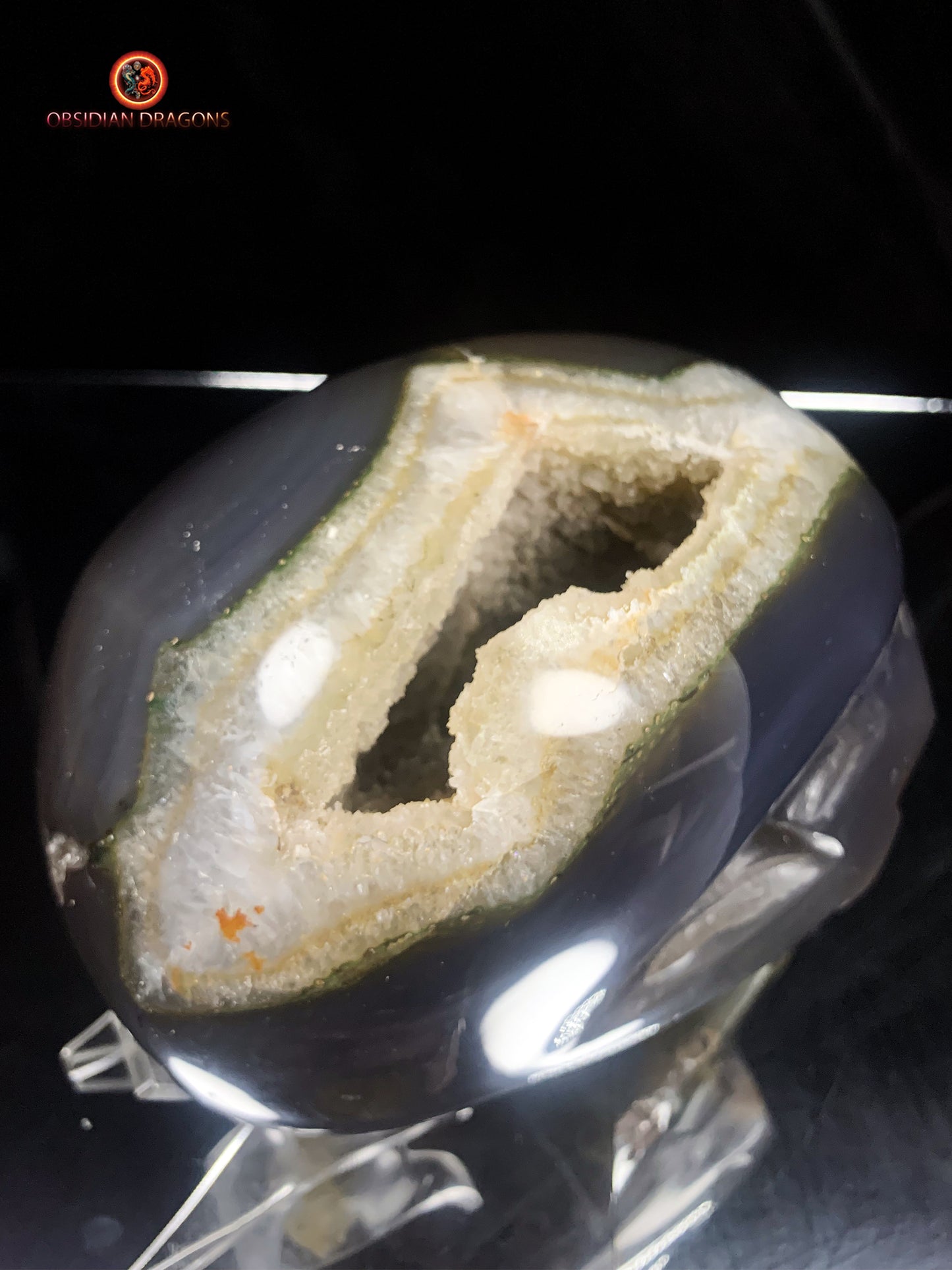 Grand crâne de cristal- Géode de quartz | obsidian dragons