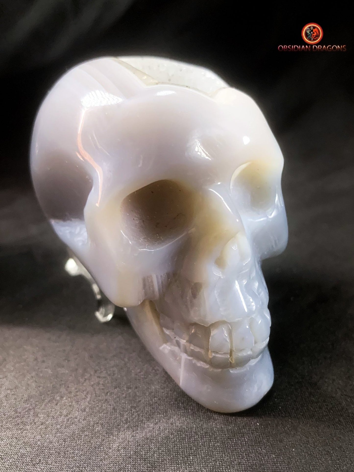 Petit crâne de cristal- géode de quartz- Artisanal | obsidian dragons