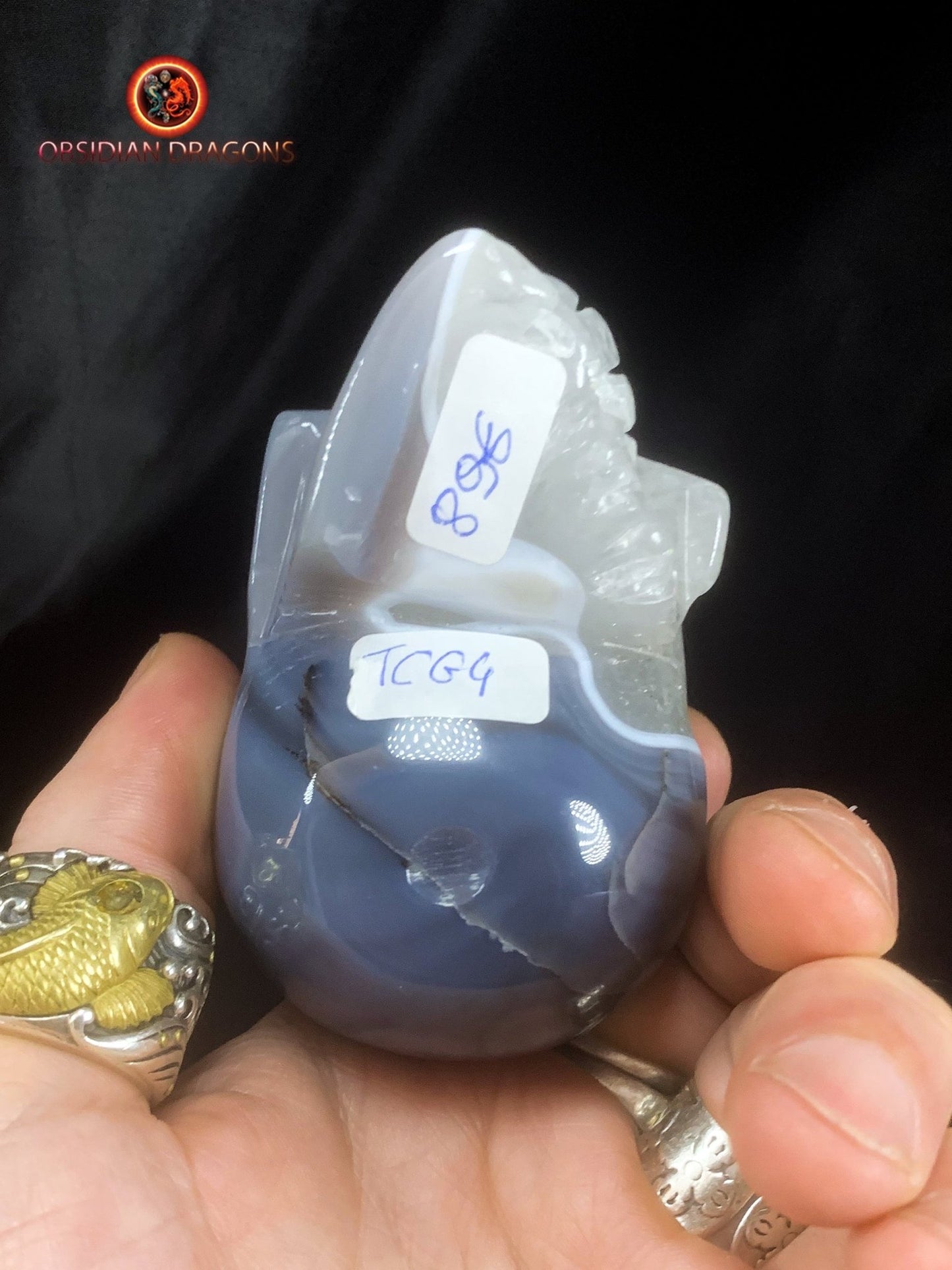 Crâne de cristal dans une géode de quartz- Rare | obsidian dragons