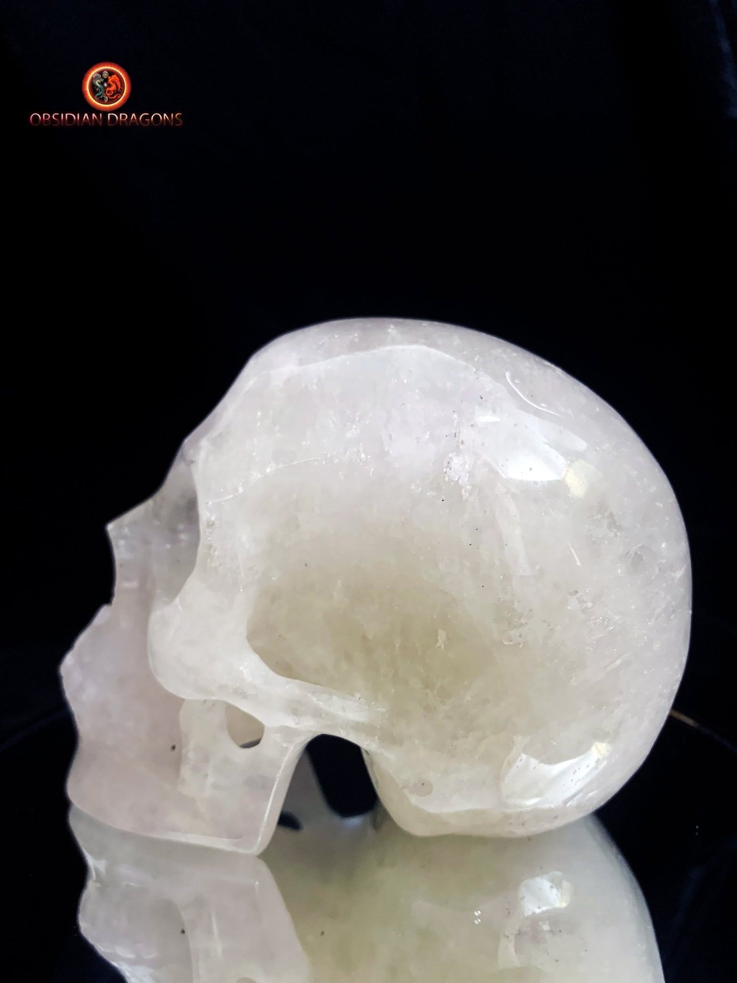 Crâne de cristal en cristal de roche himalayen | obsidian dragons