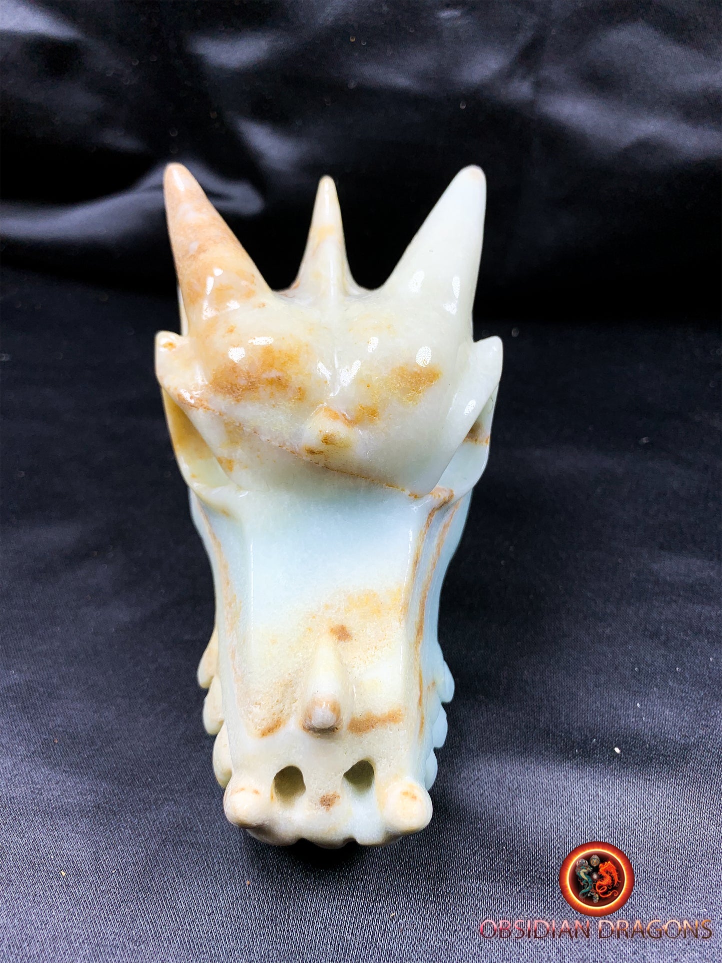 Crâne de dragon, tête de dragon, crâne de cristal, dragon skull