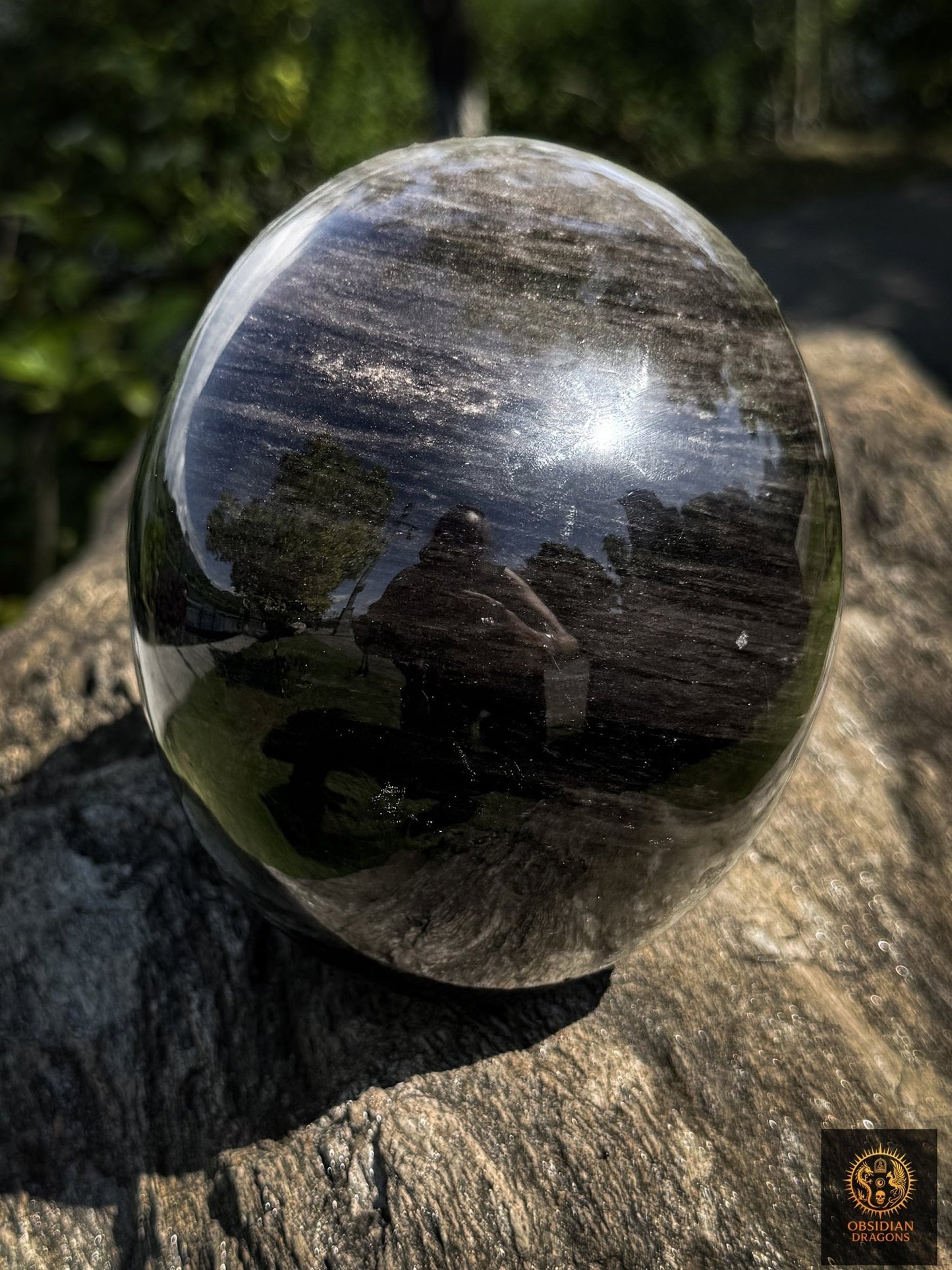 Grand crâne en obsidienne argentée naturelle – Crâne artisanal - obsidian dragons