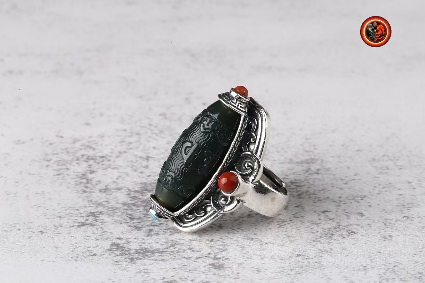 Bague moulin à prière tibétain- Jade et argent | obsidian dragons