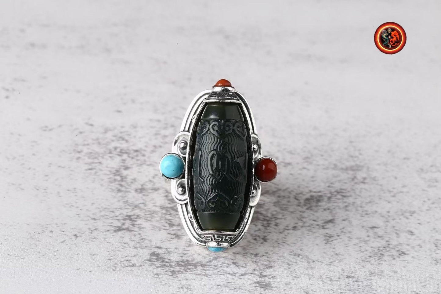 Bague moulin à prière tibétain- Jade et argent | obsidian dragons