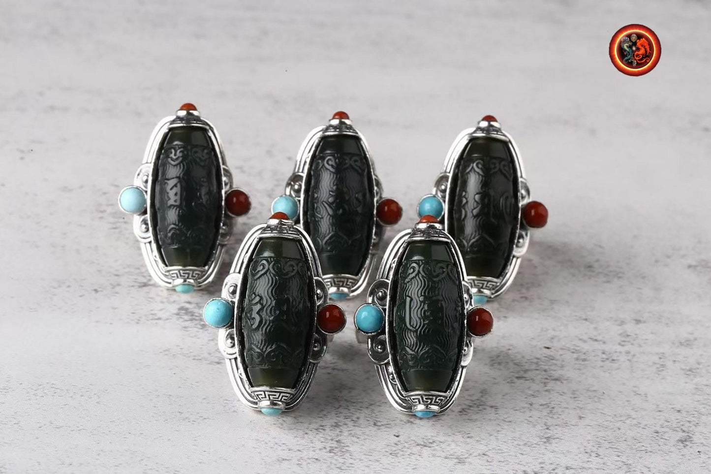 Bague moulin à prière tibétain- Jade et argent | obsidian dragons