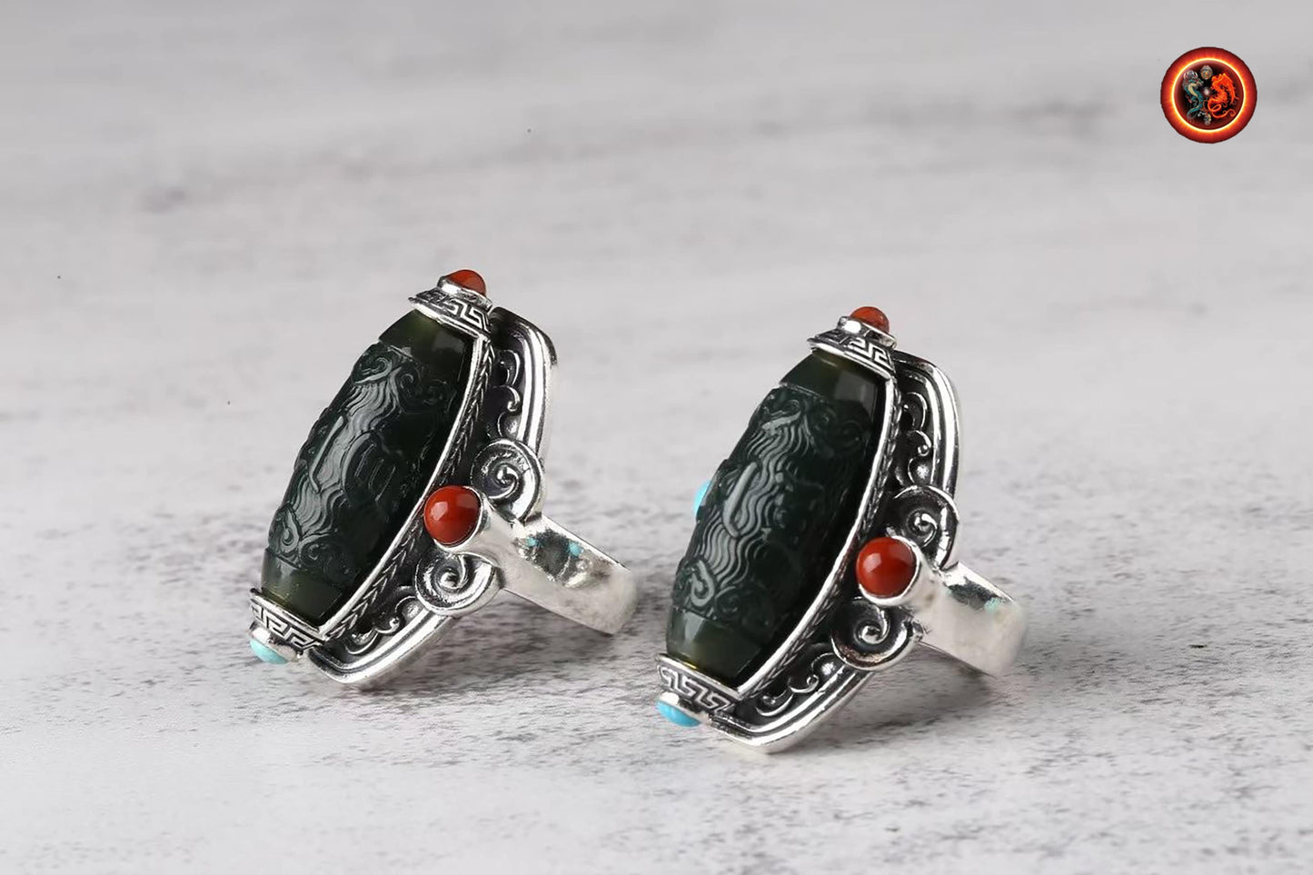 Bague moulin à prière tibétain- Jade et argent | obsidian dragons