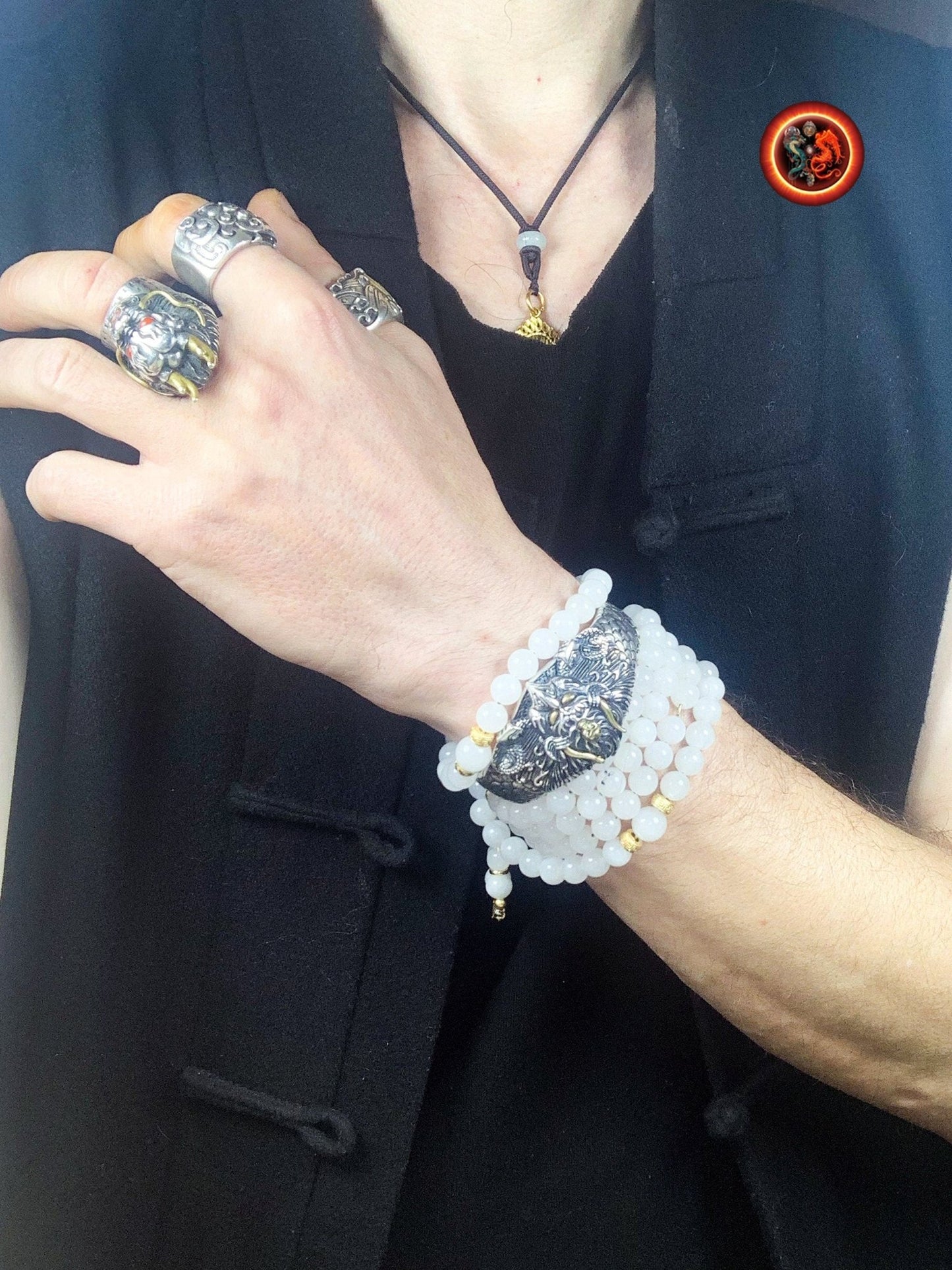 Mala artisanal en jade blanc- Chapelet bouddhiste | obsidian dragons