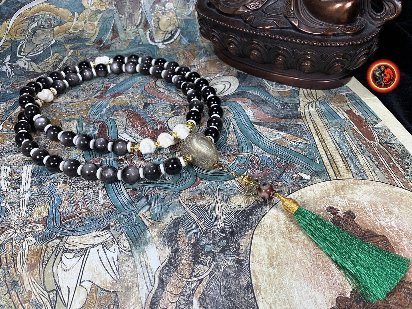 Mala artisanal- 54 perles d'obsidiennes argentées. | obsidian dragons