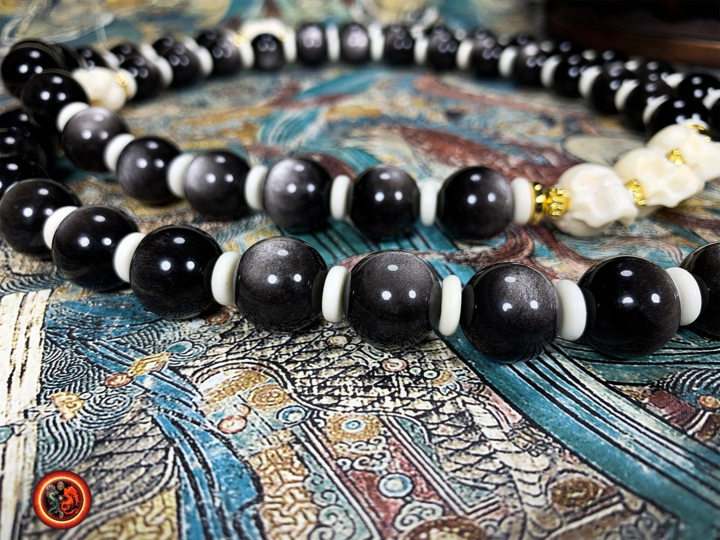 Mala artisanal- 54 perles d'obsidiennes argentées. | obsidian dragons