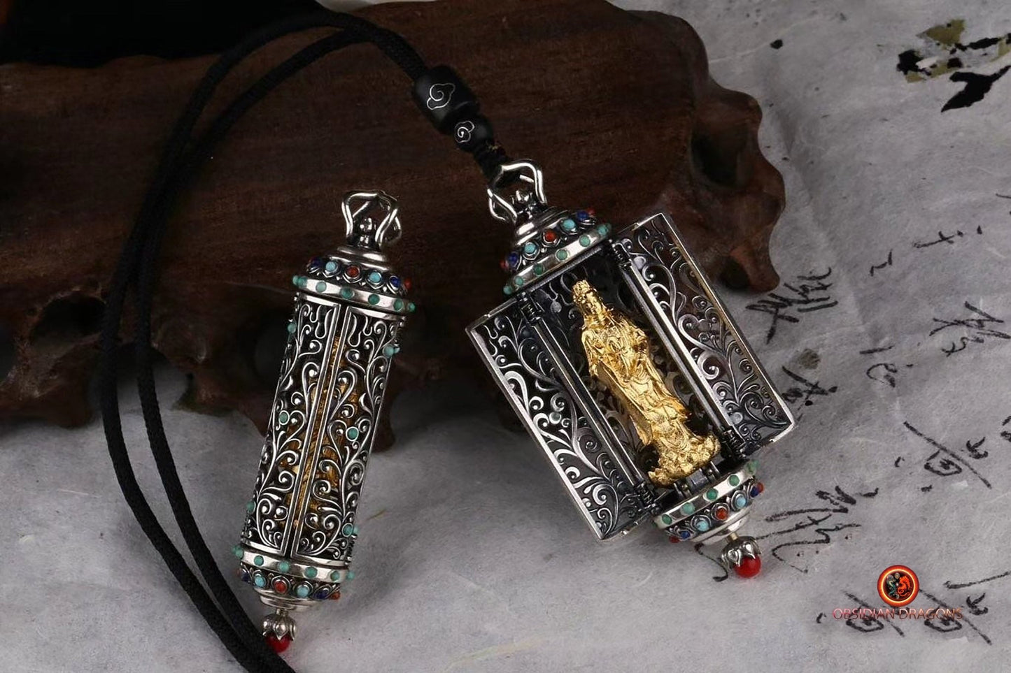 Pendentif bouddha- Autel bouddhiste portatif- Guan Yin | obsidian dragons