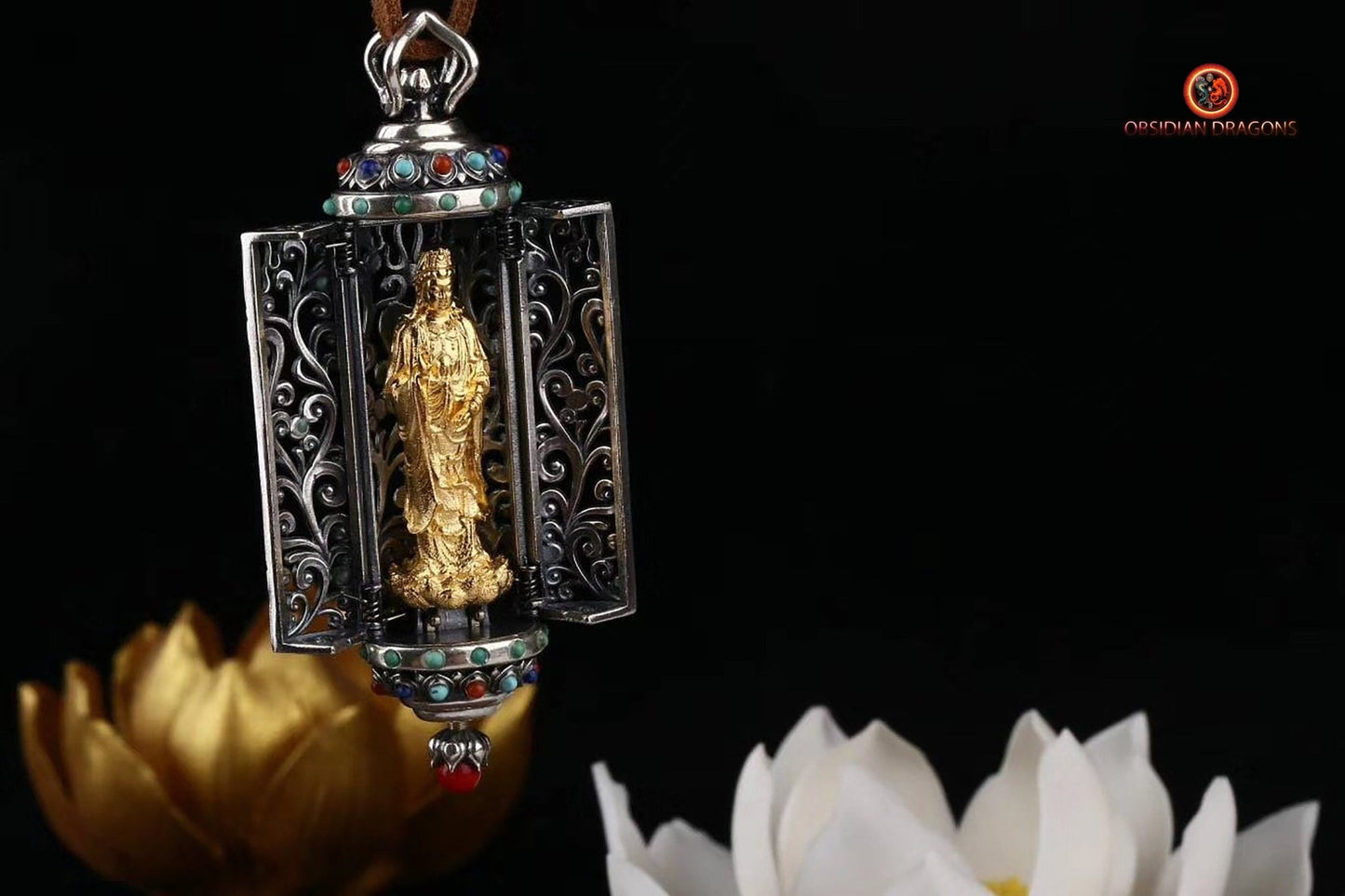 Pendentif bouddha- Autel bouddhiste portatif- Guan Yin | obsidian dragons