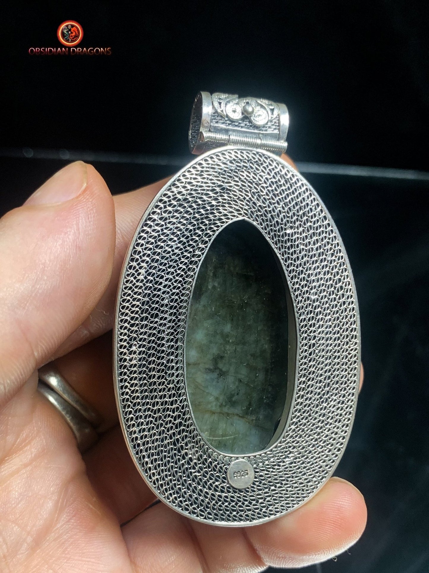 Pendentif bouddha en Labradorite- Qing Dynastie | obsidian dragons