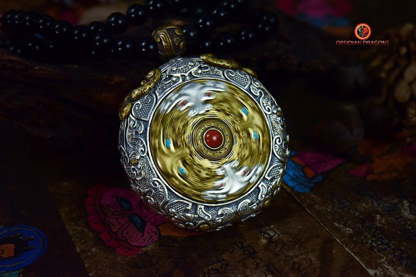 Ghau- Pendentif Tangka exceptionnel- Jambhala | obsidian dragons