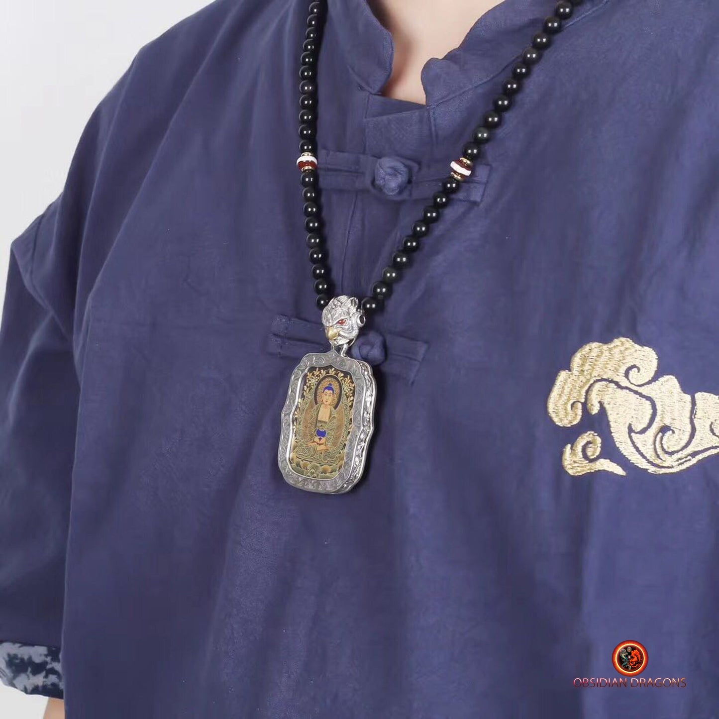 Pendentif Bouddha Amitabha. Tangka artisanal. Bélière Garuda. Protection du bouddhisme vajrayana - obsidian dragon