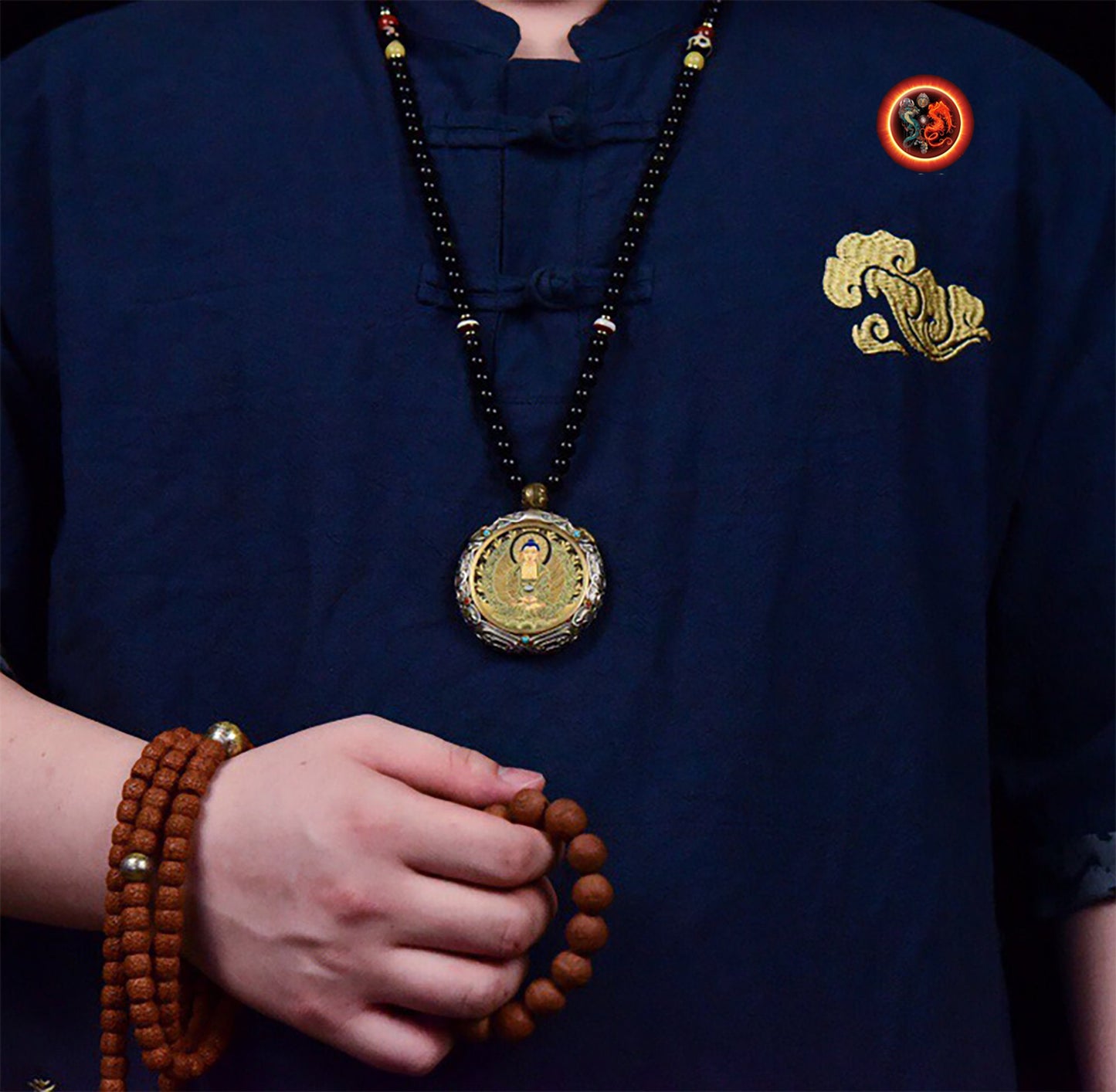 Pendentif Bouddha Acala. Amulette protection bouddhisme tibétain argent 925. thangka peint à la main roue tournante au verso, mala 108 perles - obsidian dragon