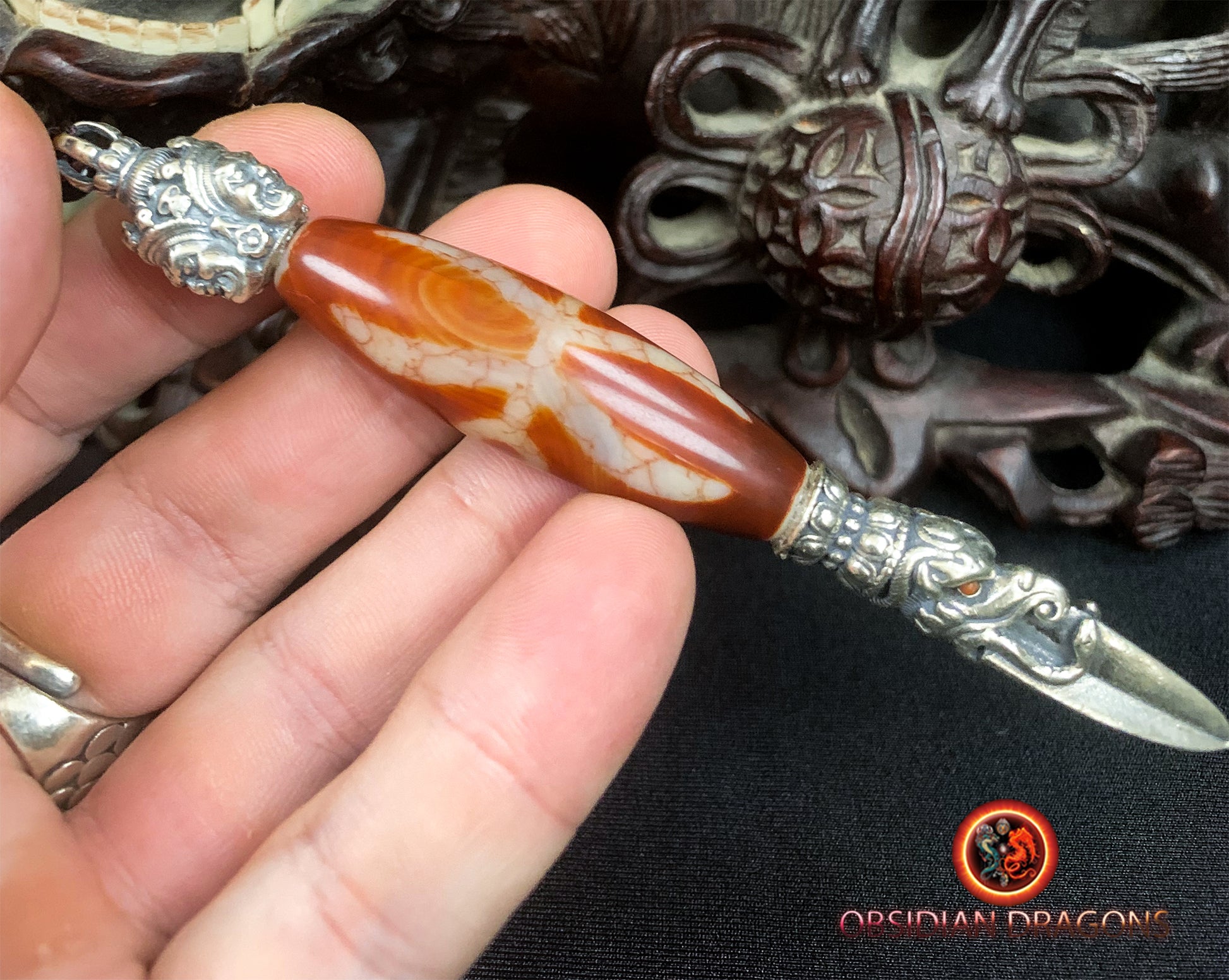 Pendentif Phurba tibétain- DZI du grand homme