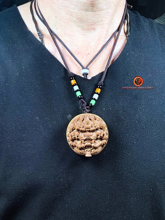 Pendentif Pixiu en santal- Rare pièce de collection | obsidian dragons