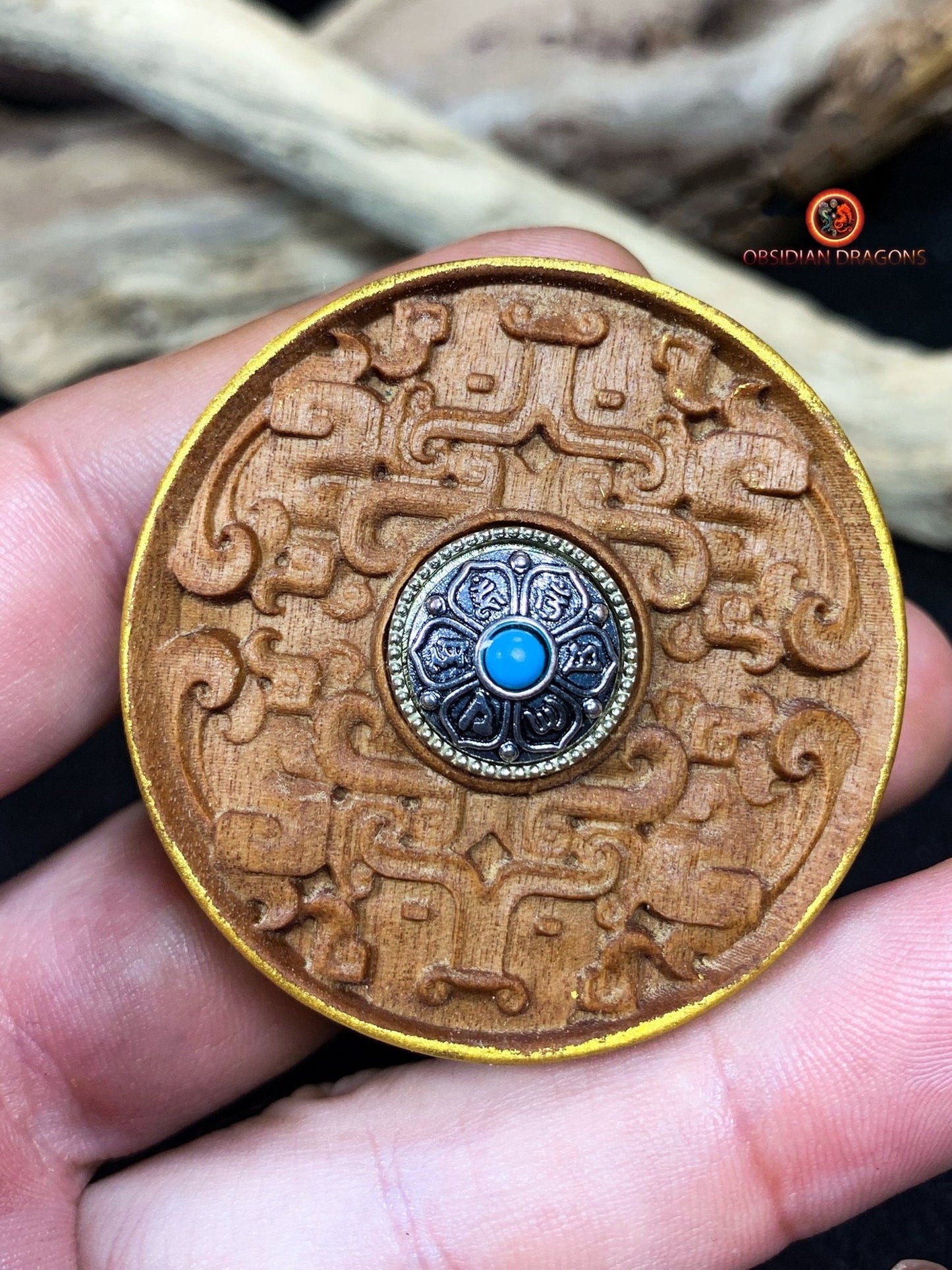 Pendentif Pixiu en santal- Rare pièce de collection | obsidian dragons