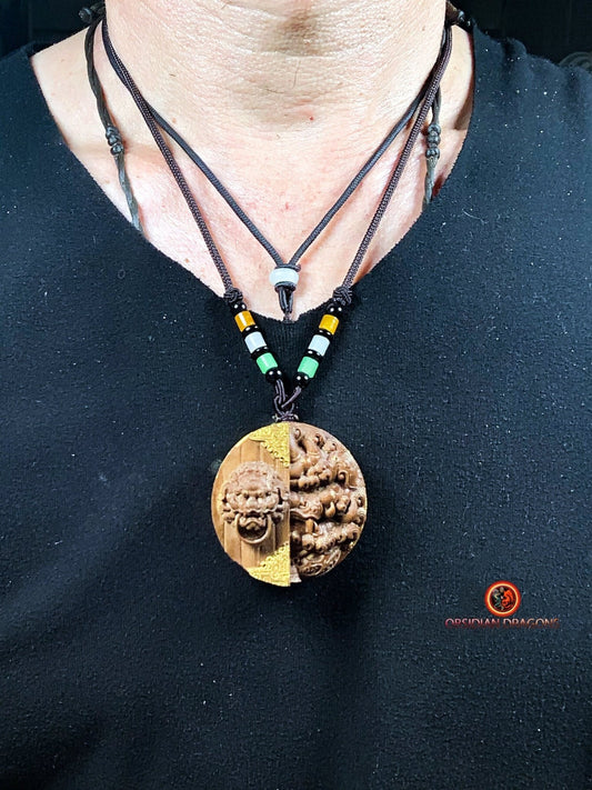 Pendentif Pixiu en santal- Lion gardien- Rare | obsidian dragons