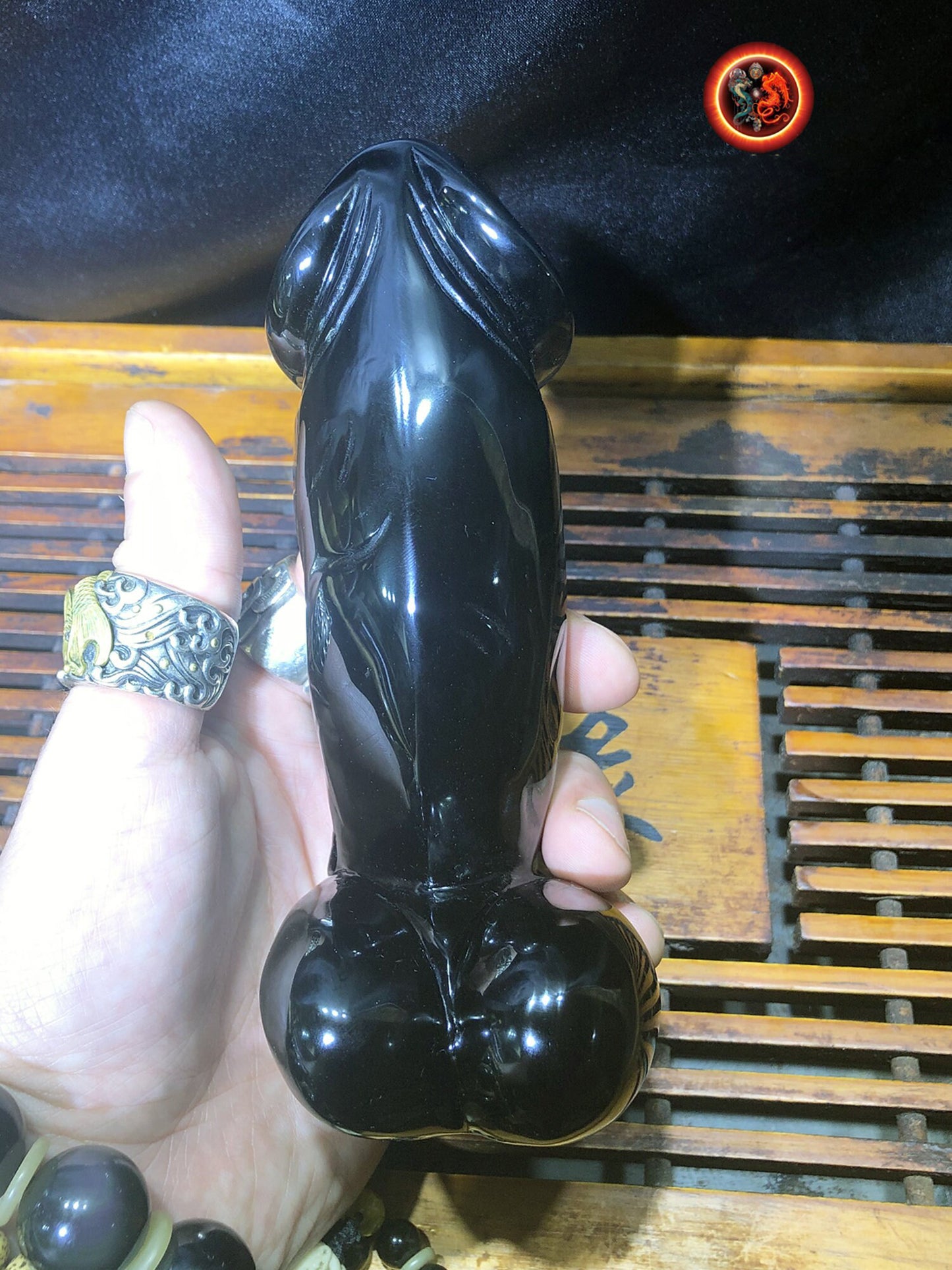 sculpture de phallus en obsidienne oeil celeste. Entièrement sculpté à la main. Pièce unique Obsidienne de qualité A+ - obsidian dragon