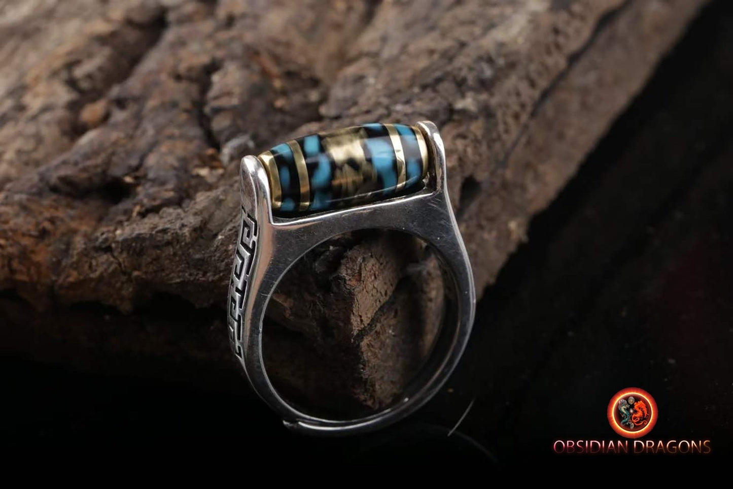bague tibétaine. DZI, agate sacrée tibétaine mantra "Om mani padme Hum" . Argent 925, cuivre, turquoises naturelles bague réglable à toutes tailles. - obsidian dragon