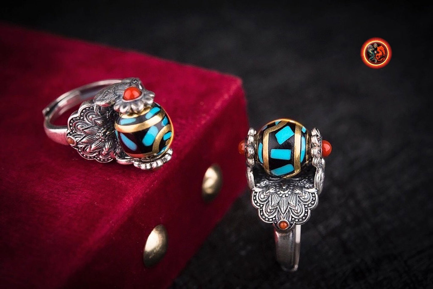Bague bouddhiste tibétaine. DZI ou pierre celeste sacrée de protection tibétaine tournant DZI à 2 yeux, argent 925 turquoise, agate nan hong - obsidian dragon
