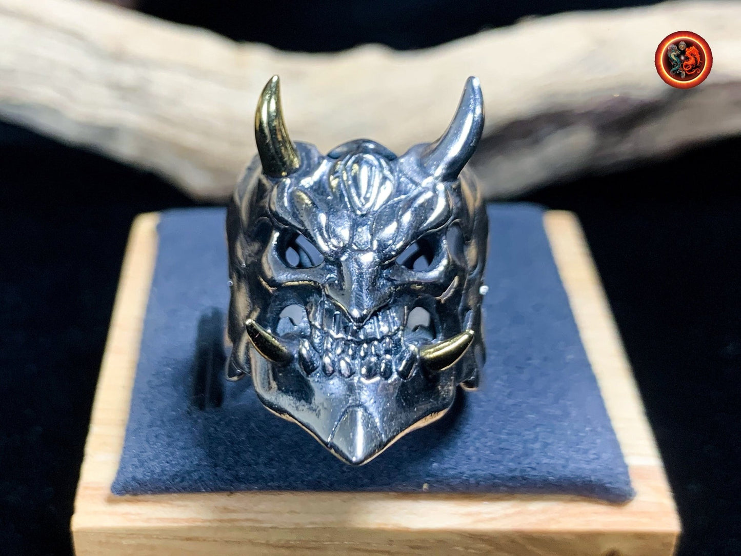 bague démon japonais