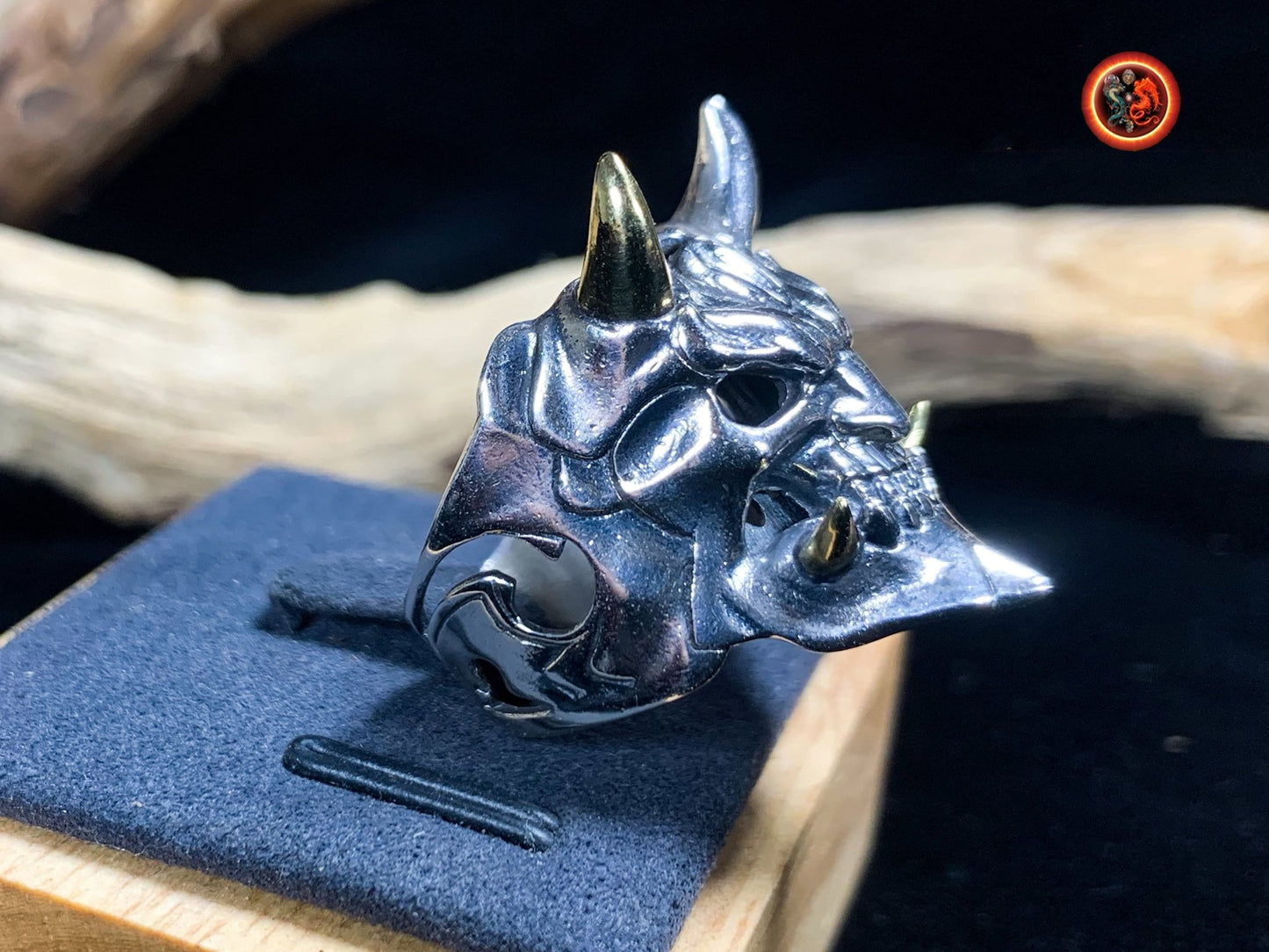 bague démon japonais