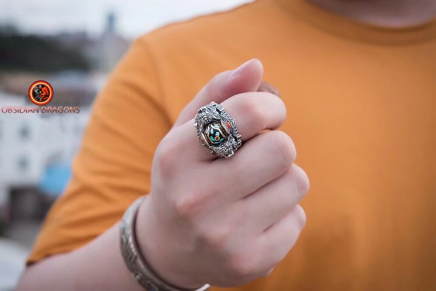 Bague tibétaine bouddhiste DZI : lion des neiges