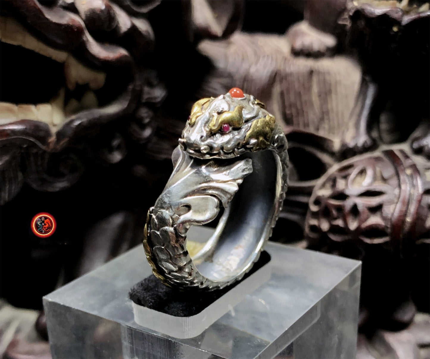 Bague dragon Aoyu. Feng shui protection. Argent 950, cuivre,rubis, agate nan hong. joaillerie artisanale de haute qualité. - obsidian dragon